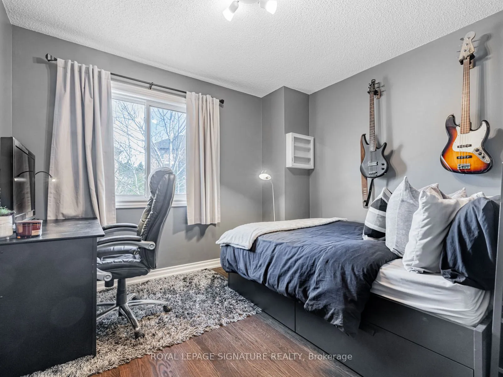 129 Chiswick Crescent