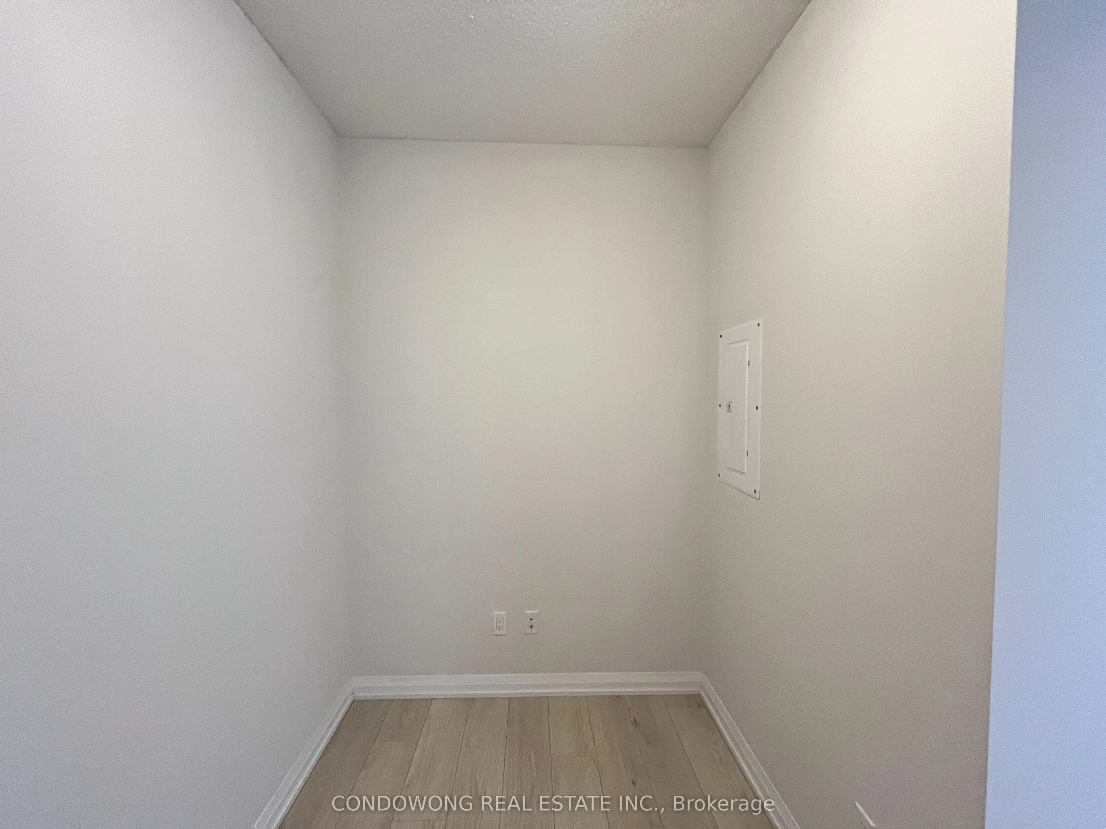 7895 Jane Street, #2817