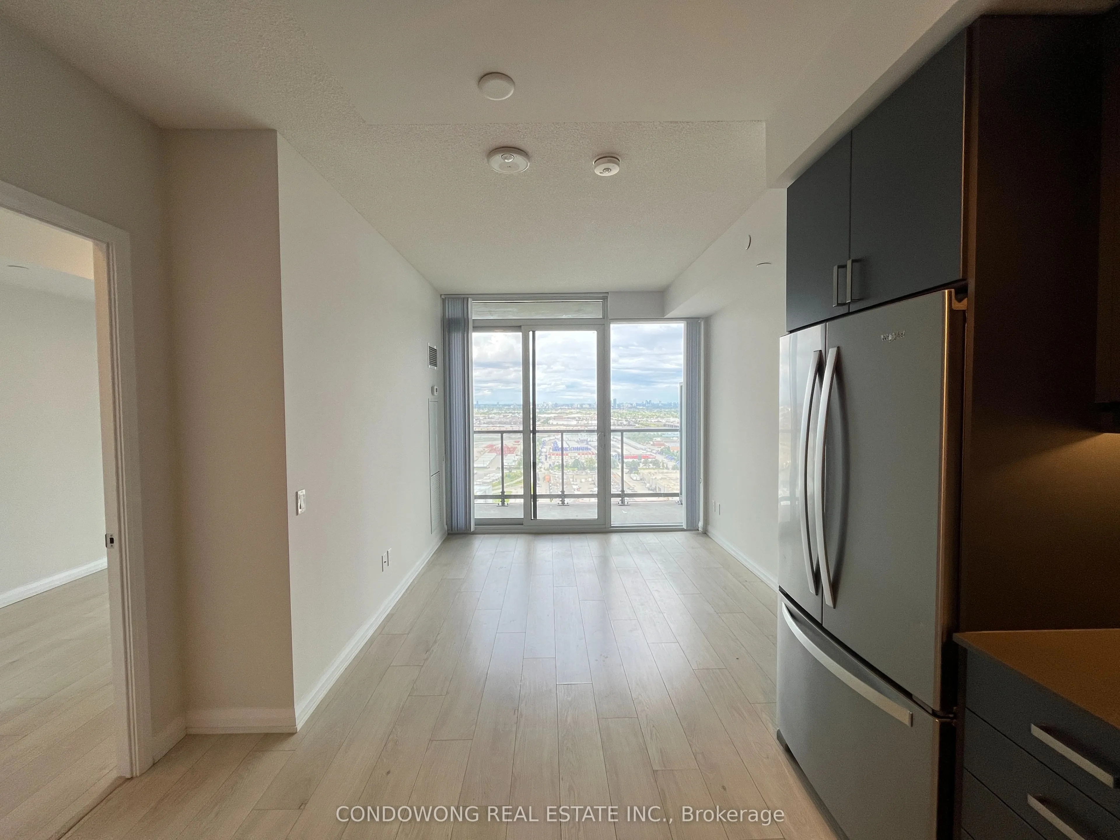 7895 Jane Street, #2817