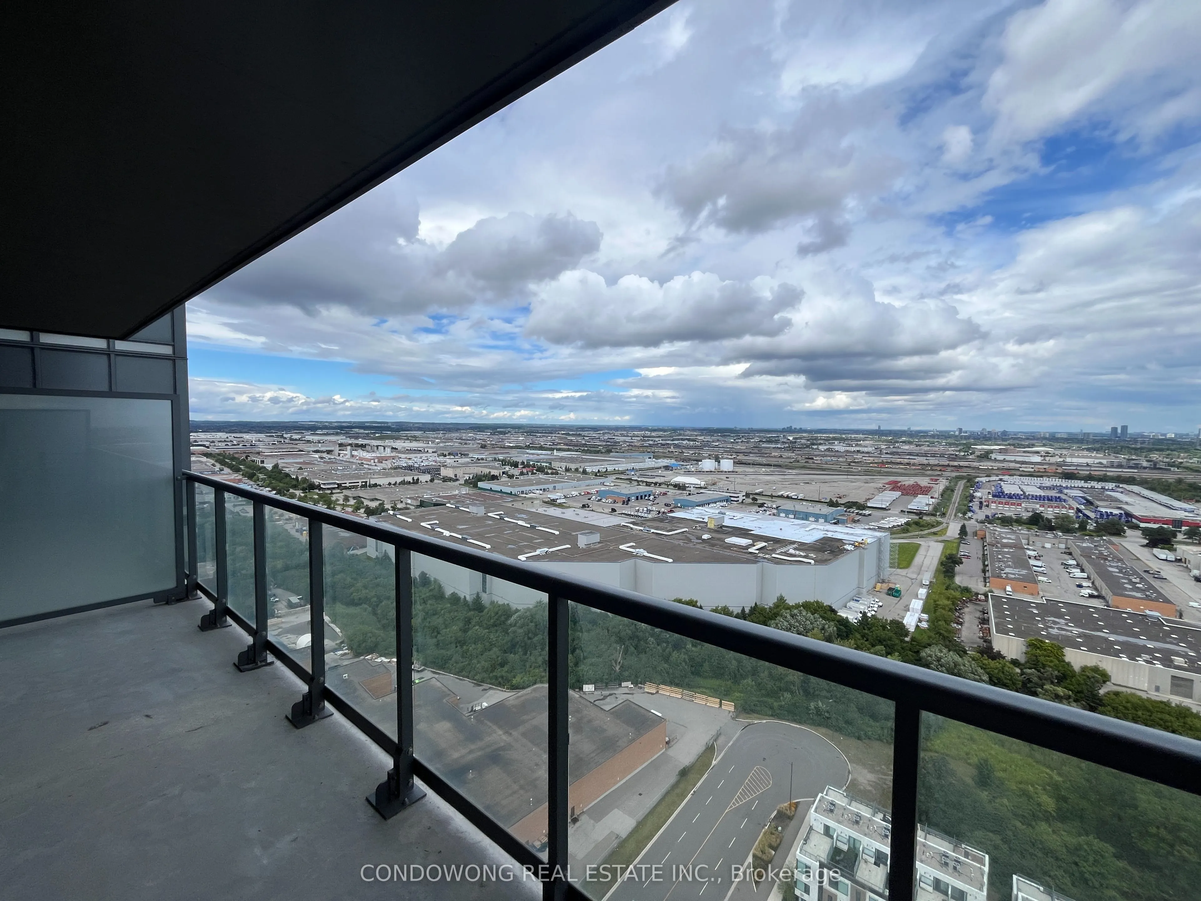 7895 Jane Street, #2817