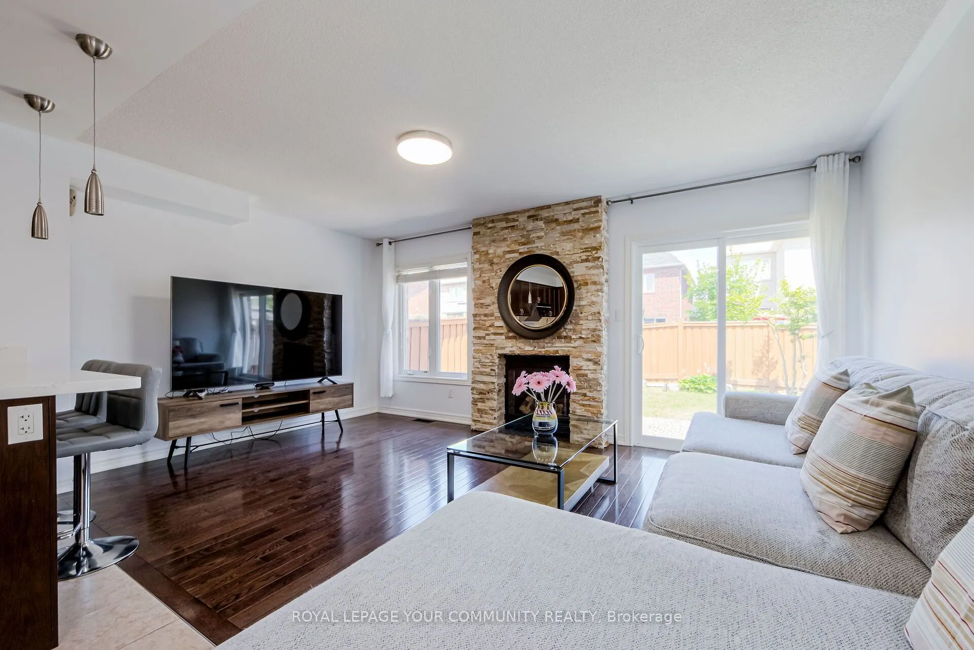 34 Meadowhawk Trail
