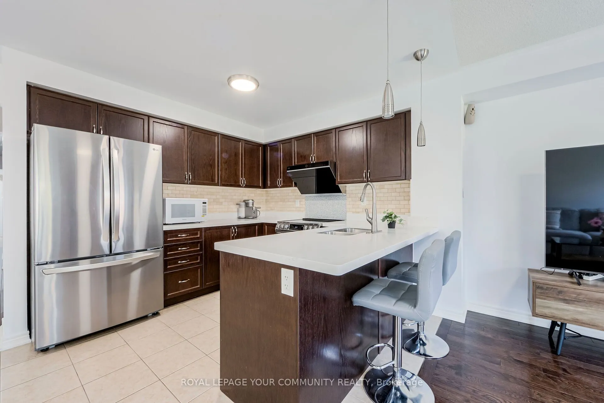 34 Meadowhawk Trail