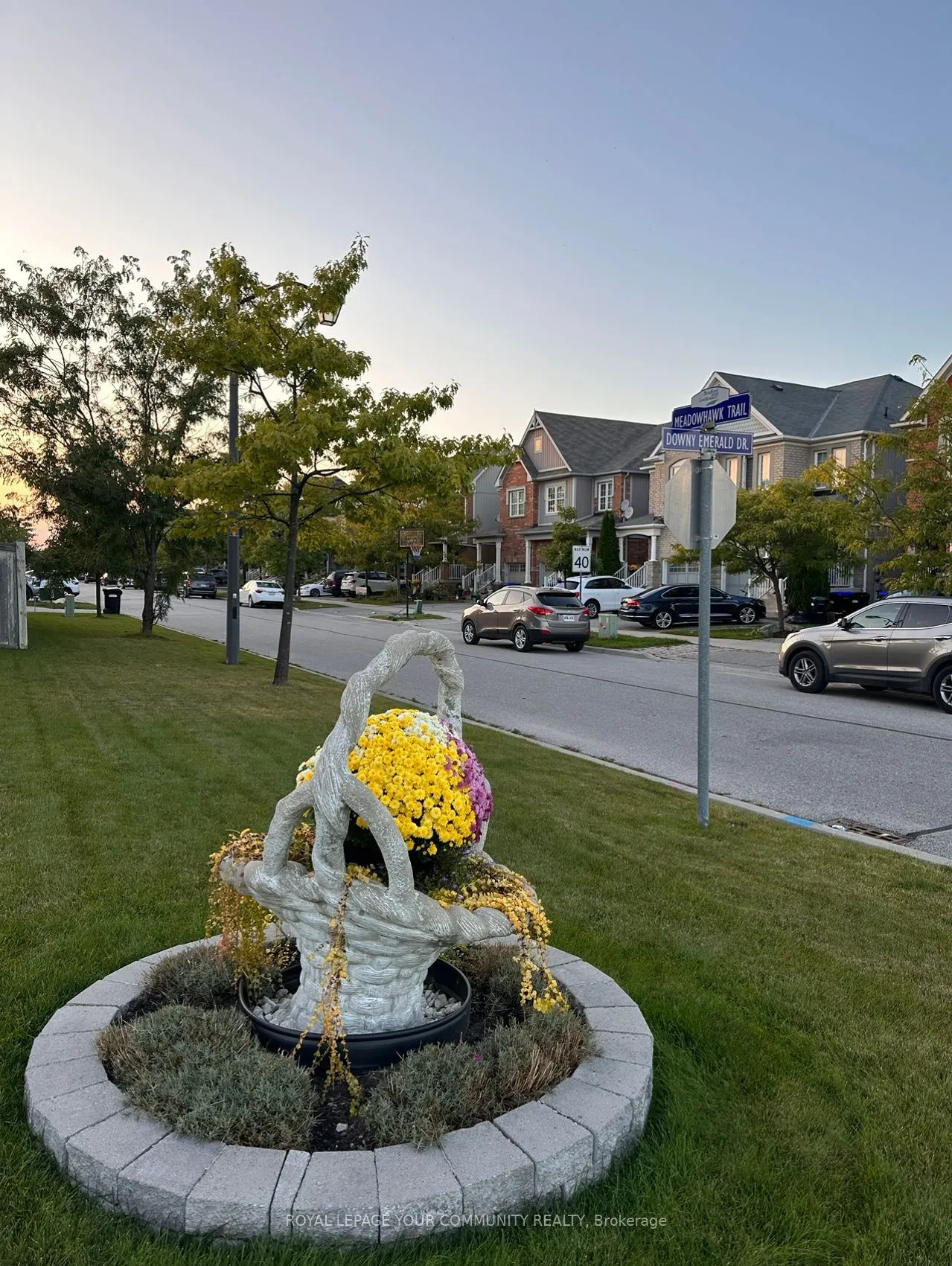 34 Meadowhawk Trail