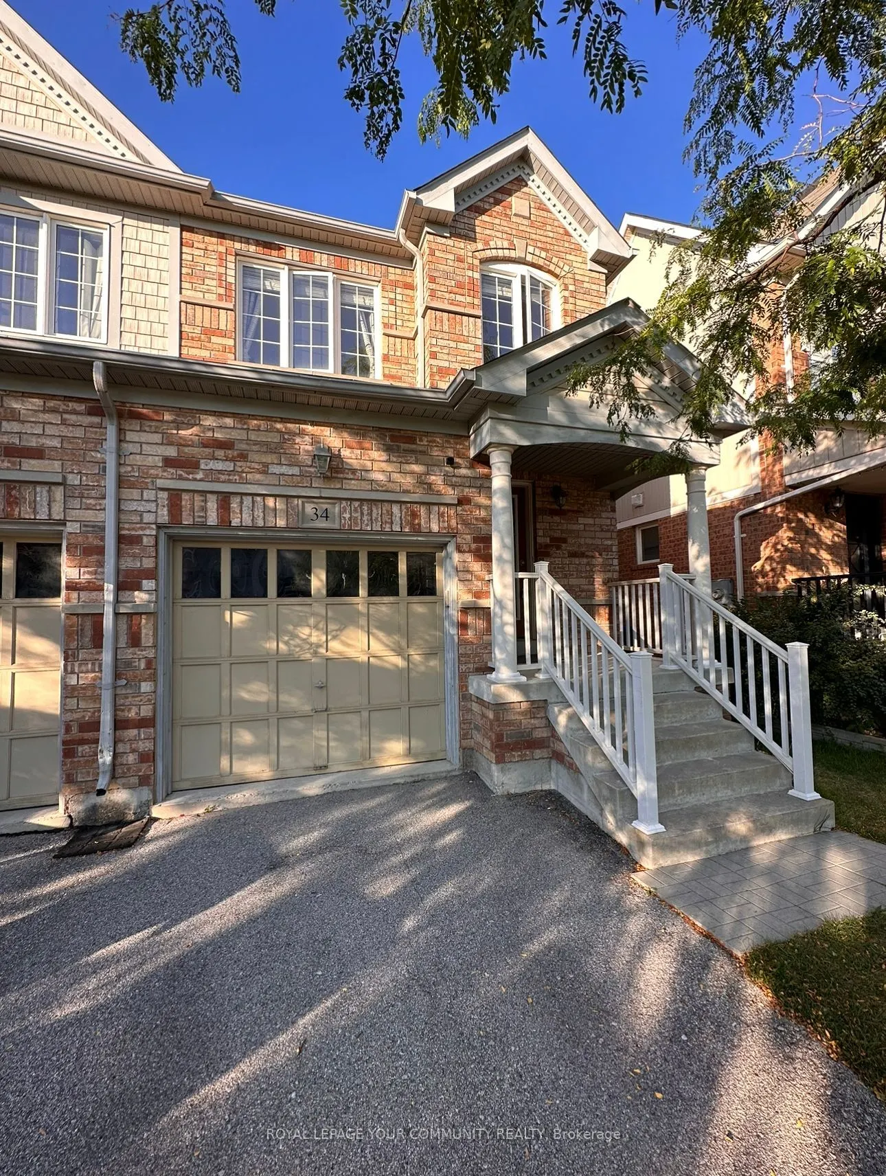 34 Meadowhawk Trail