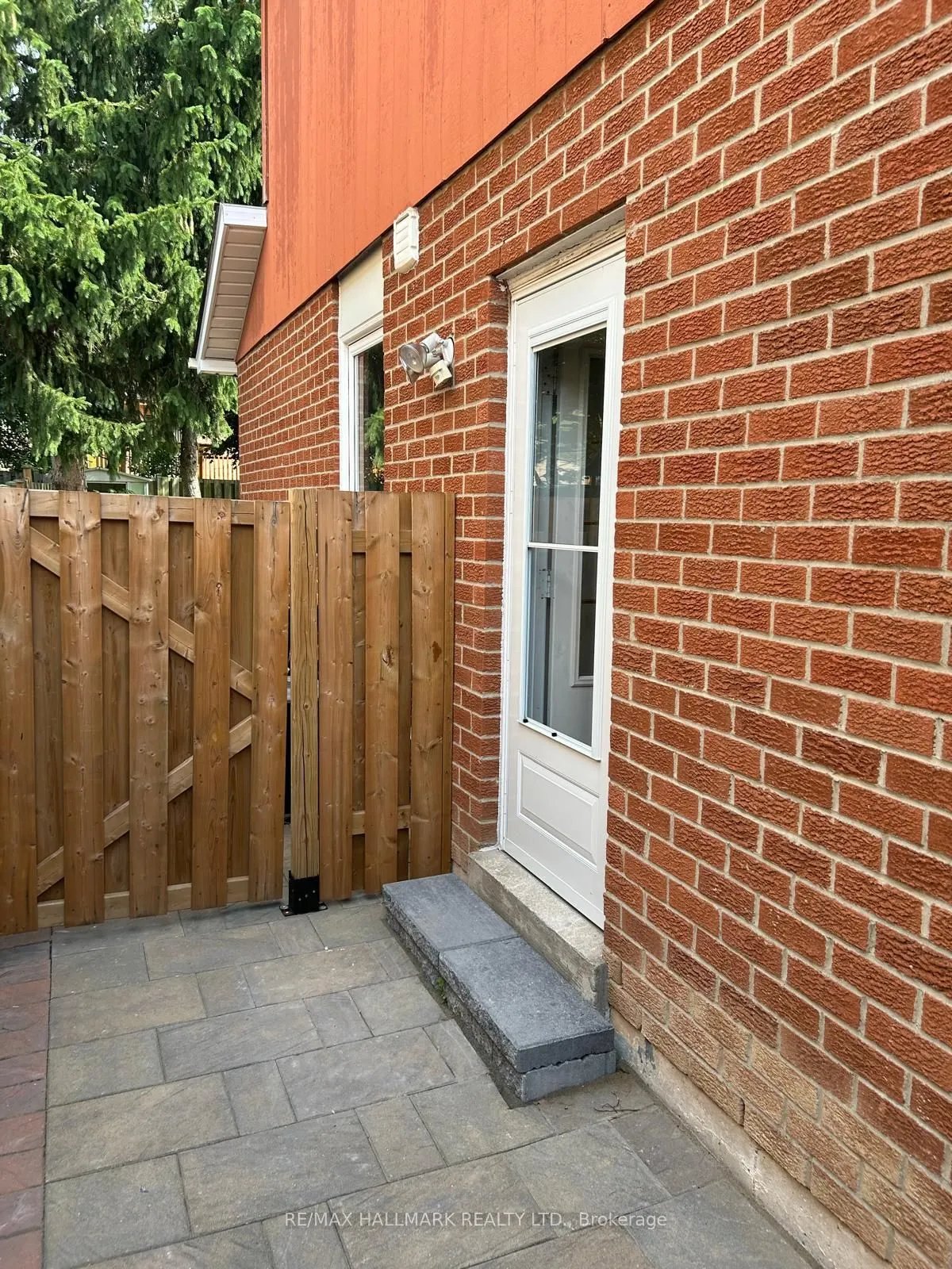 60 Lund Street, #Basement