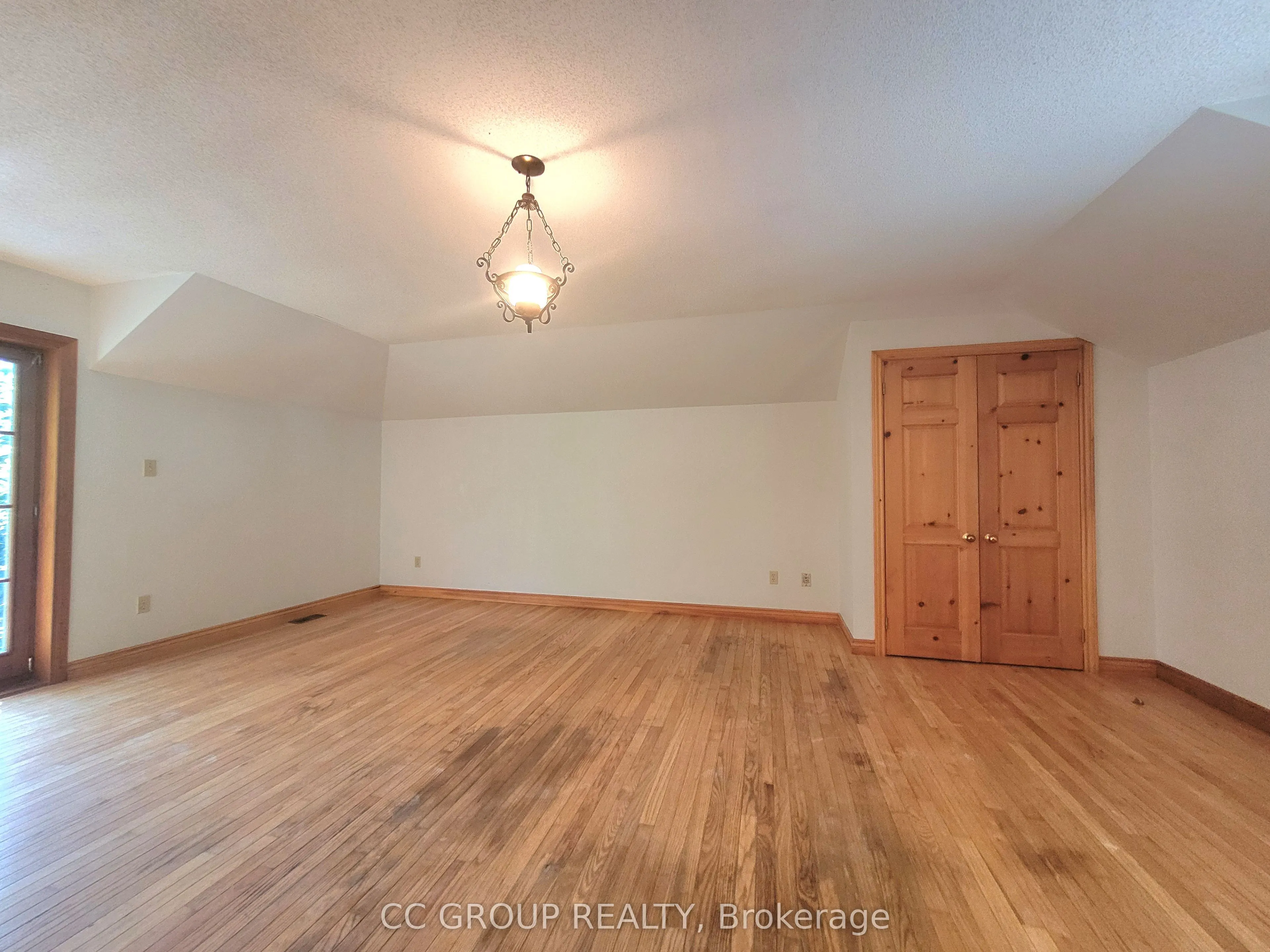 17 Eckardt Avenue