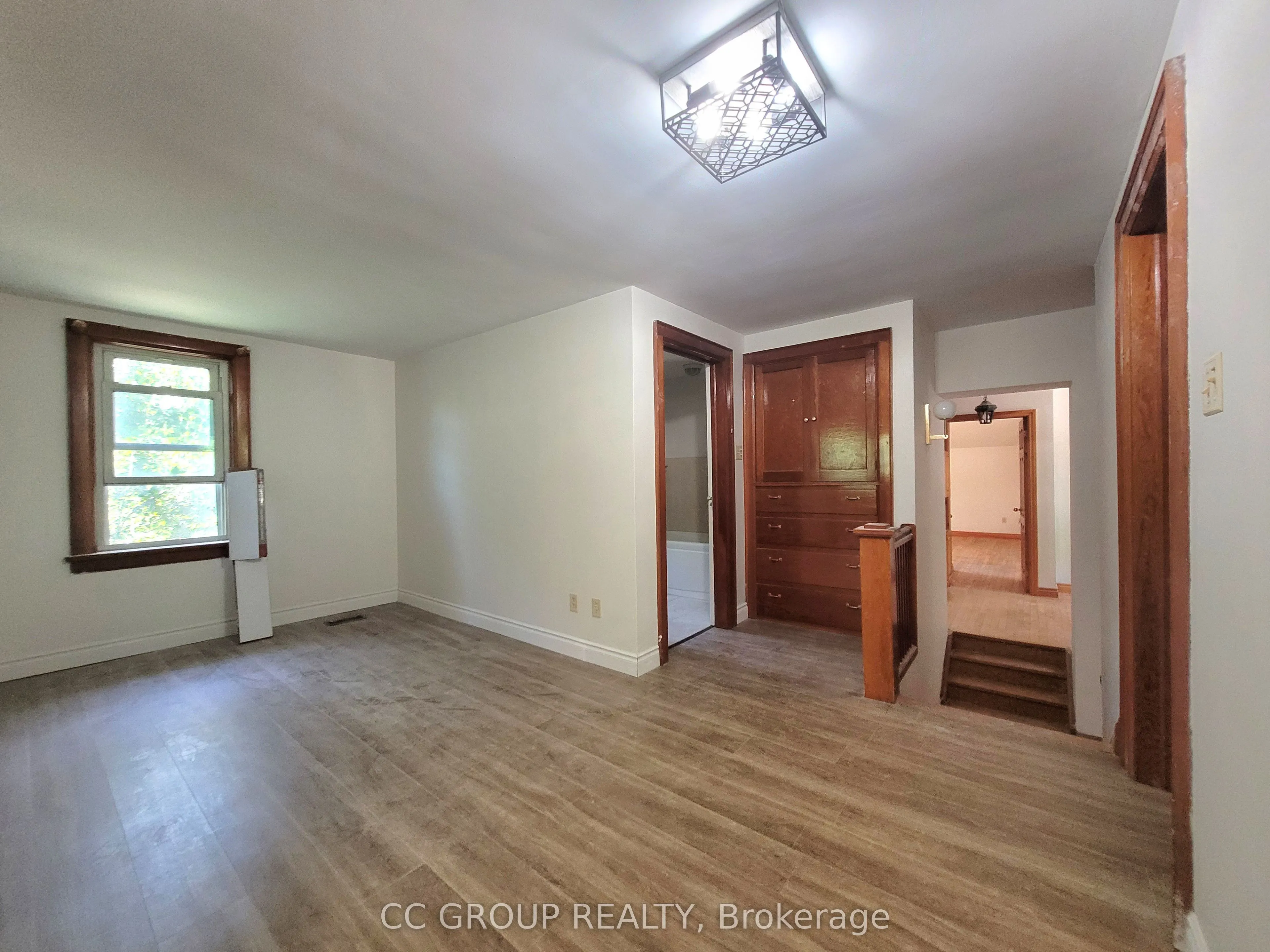 17 Eckardt Avenue