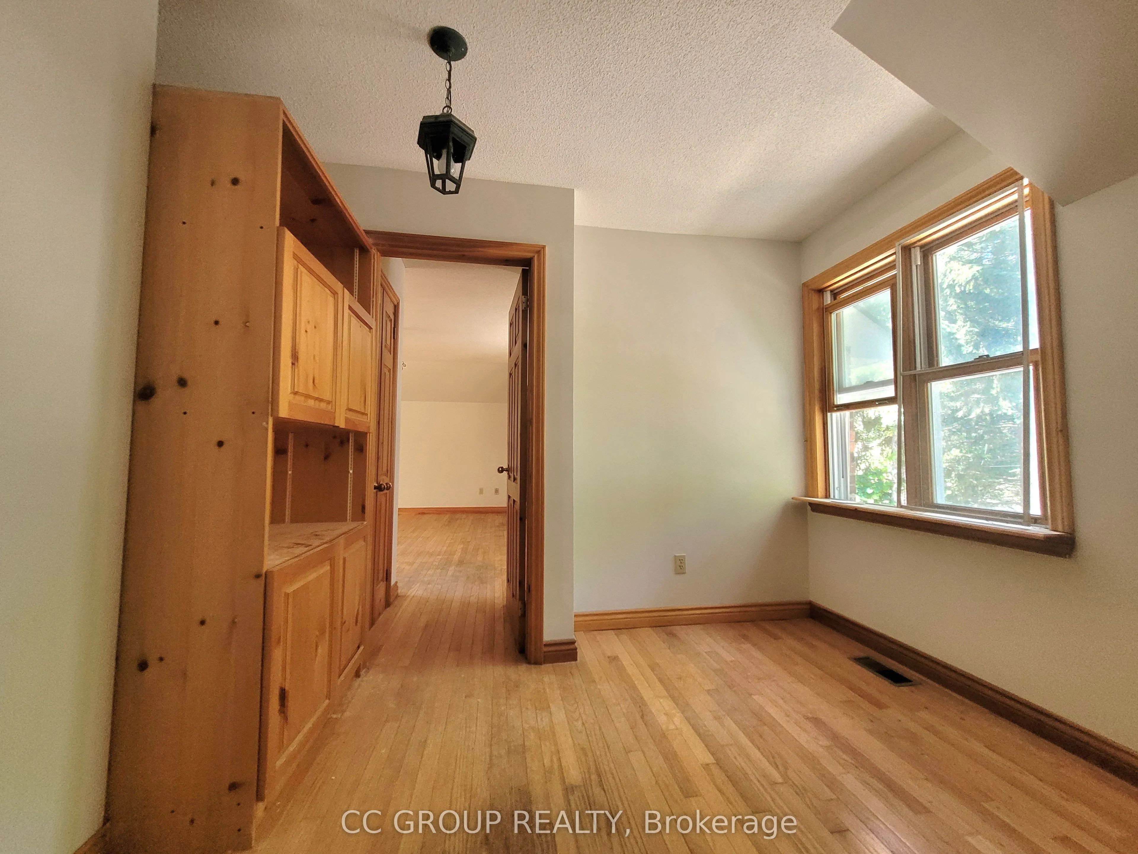 17 Eckardt Avenue
