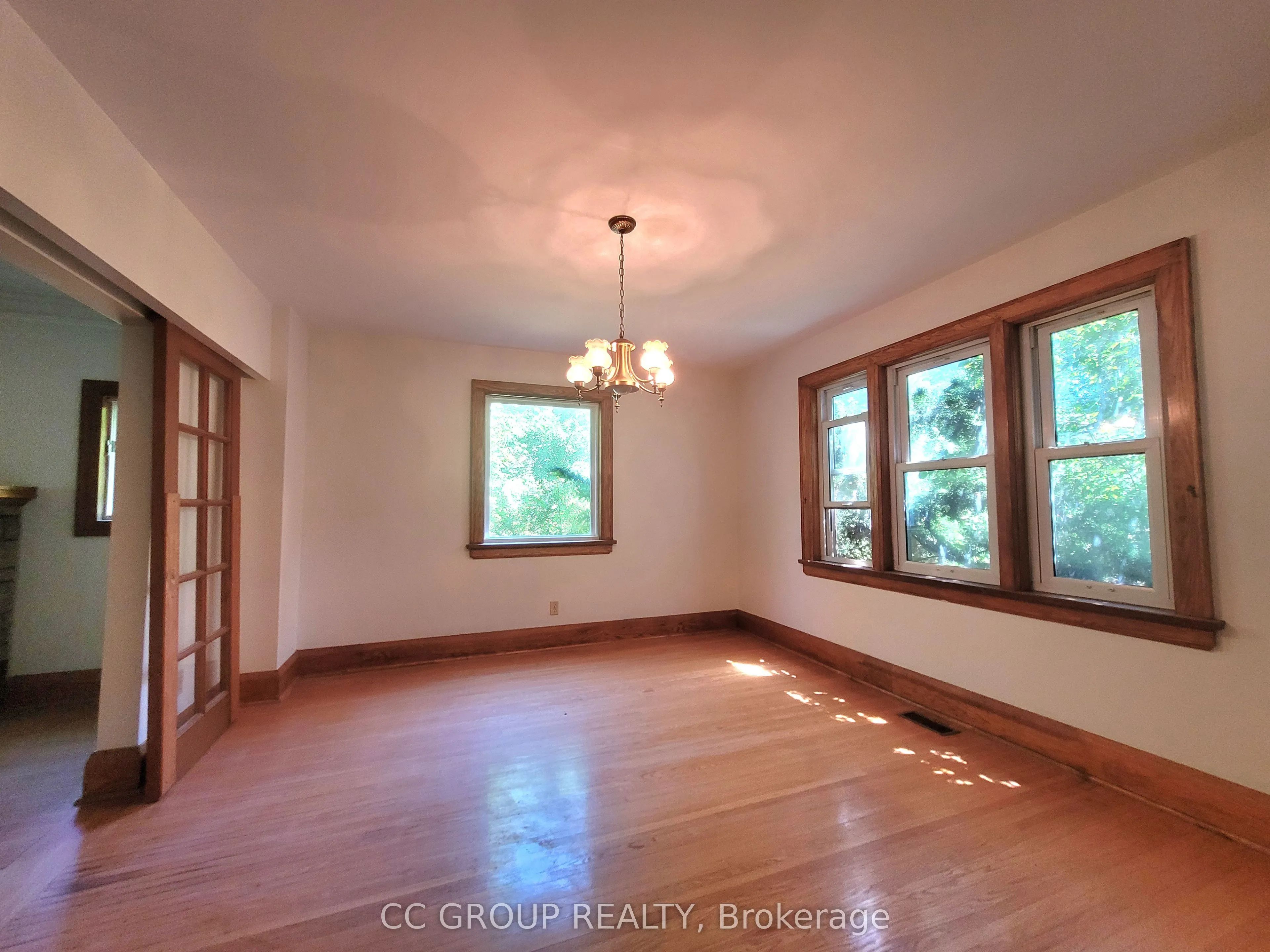 17 Eckardt Avenue