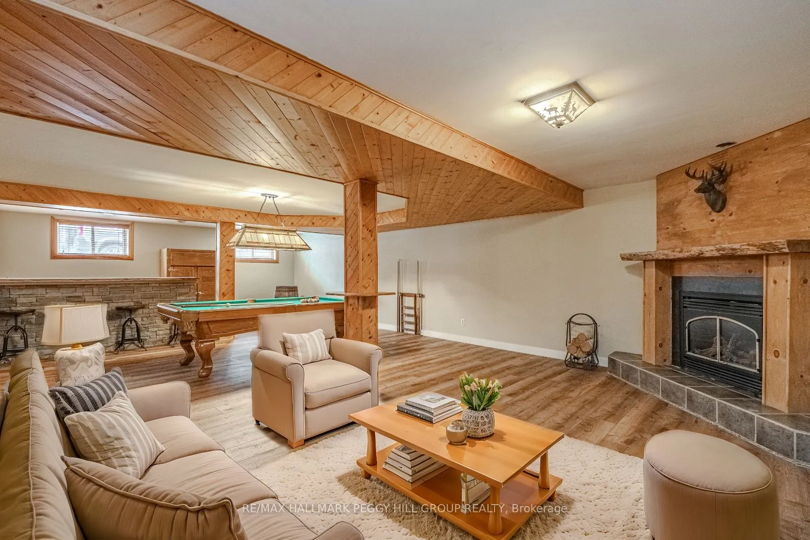 6 Woodland Heights Drive