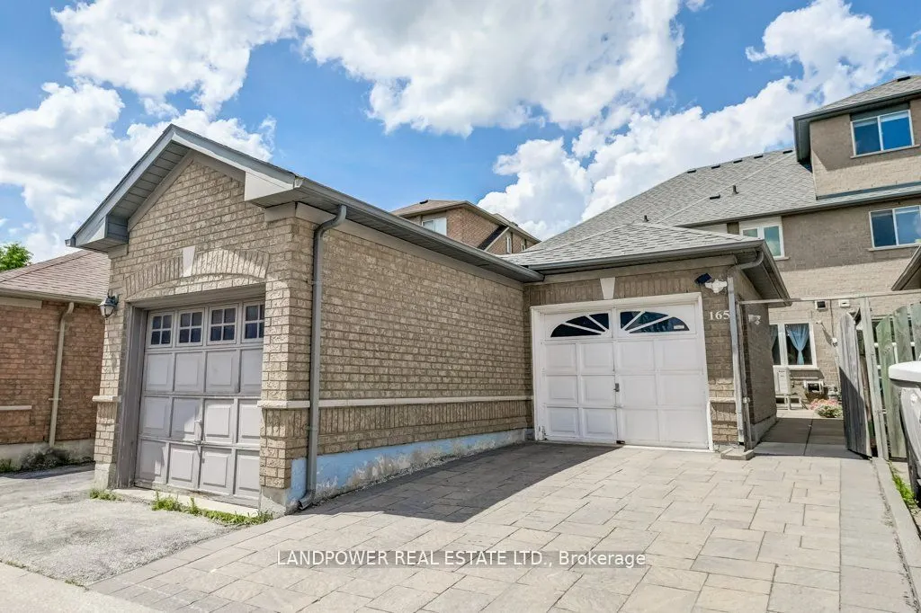 165 Bur Oak Avenue