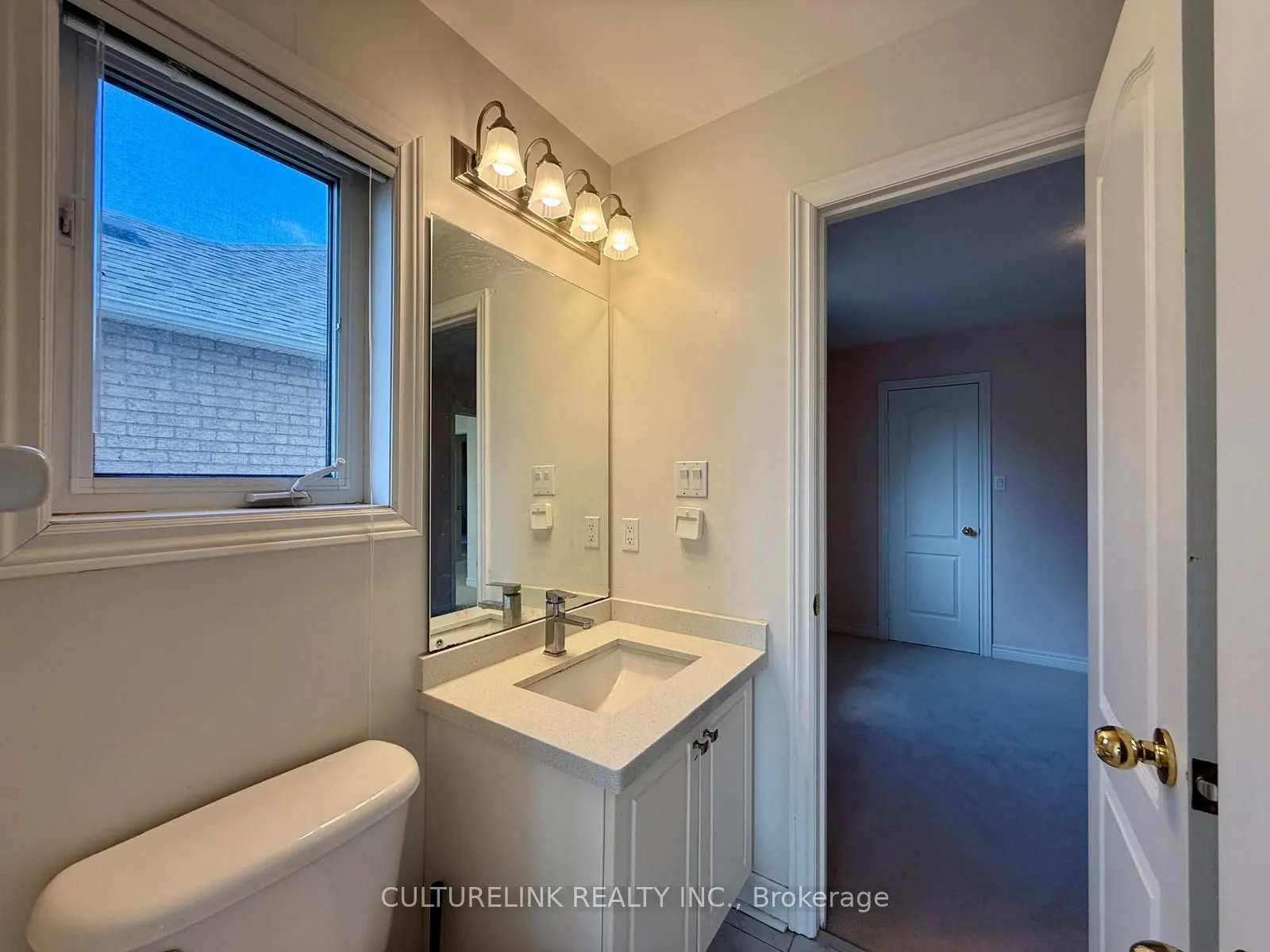 13 Pembrooke Road