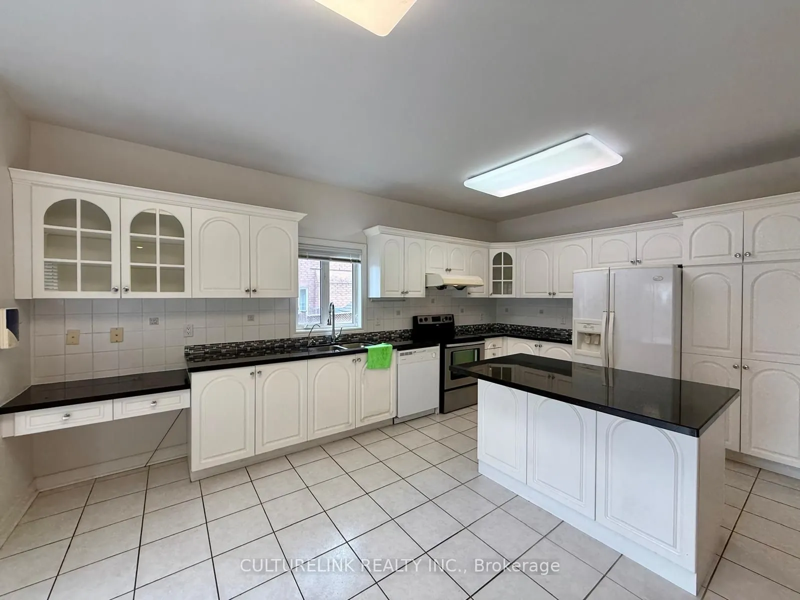 13 Pembrooke Road