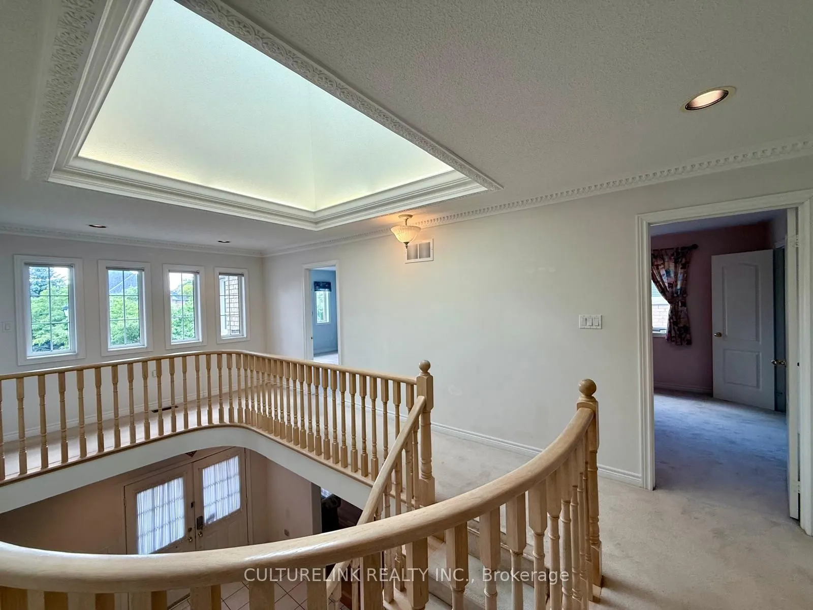 13 Pembrooke Road