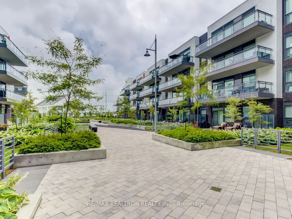 333 Sea Ray Avenue, #D315