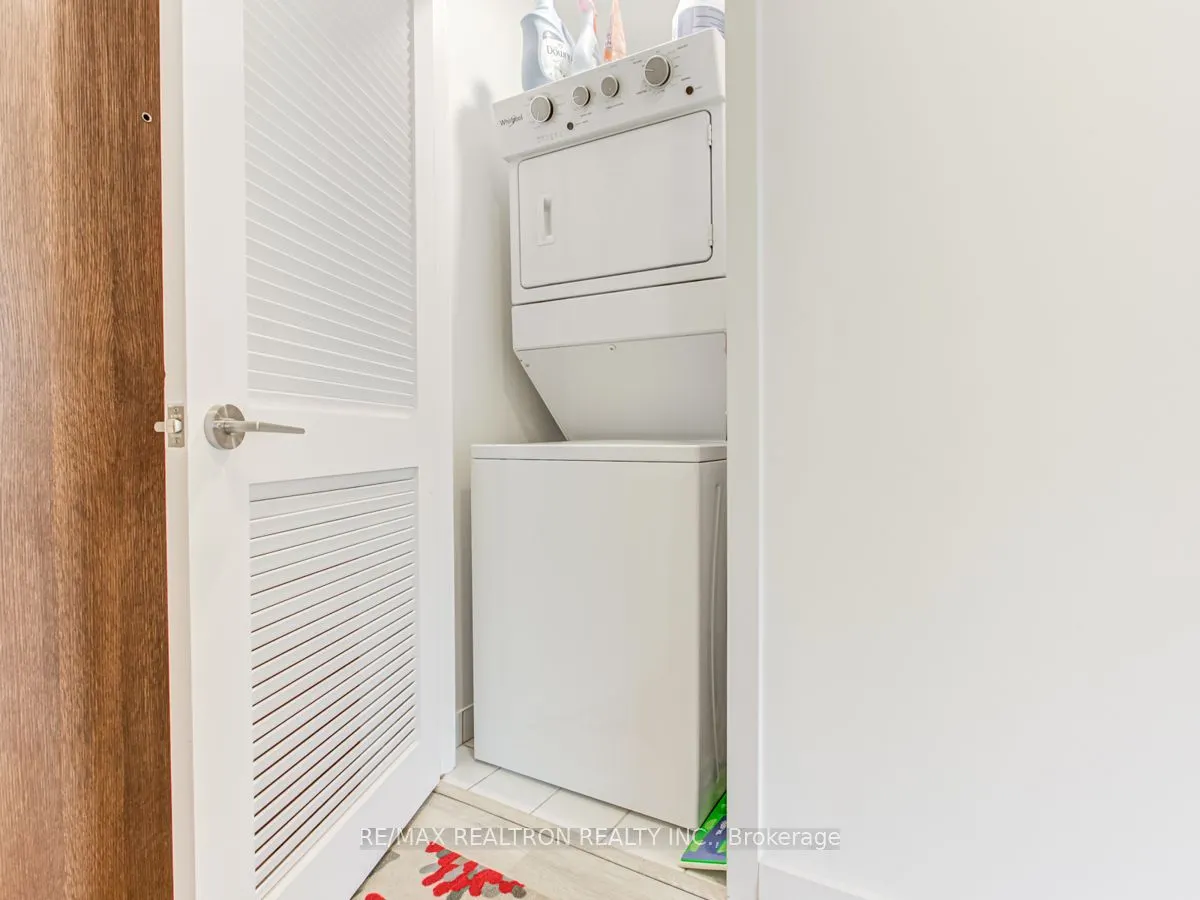 333 Sea Ray Avenue, #D315