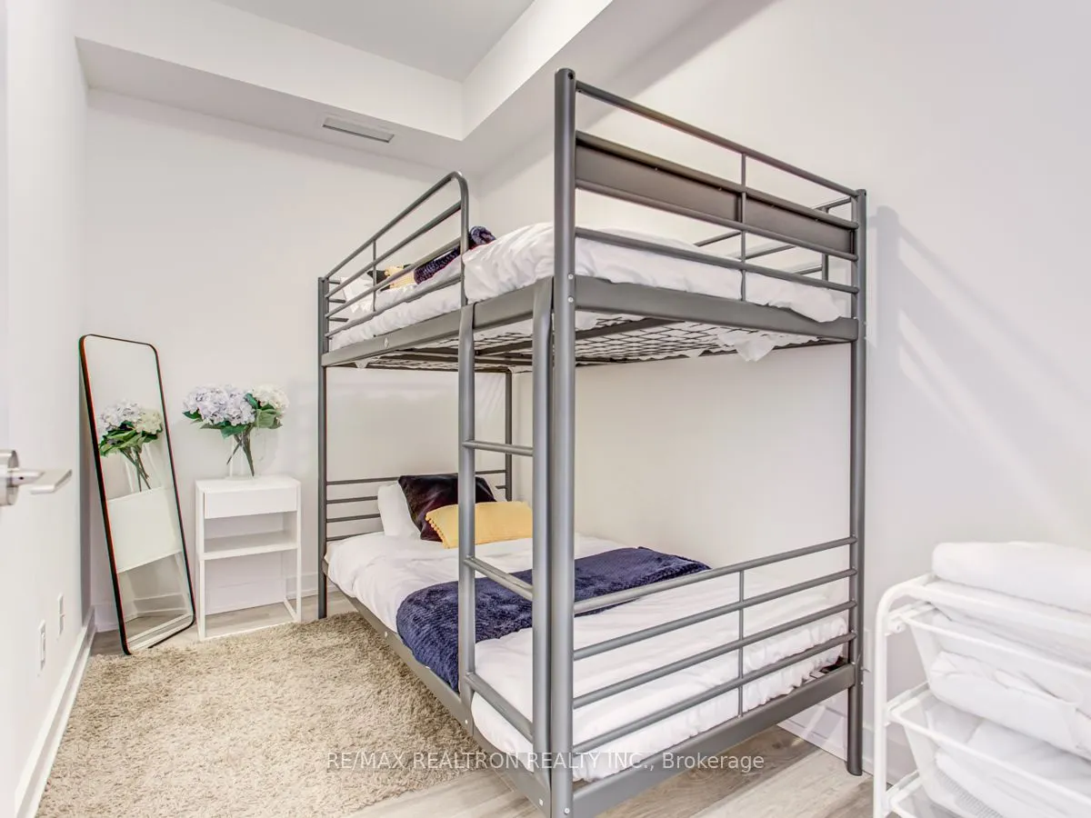 333 Sea Ray Avenue, #D315