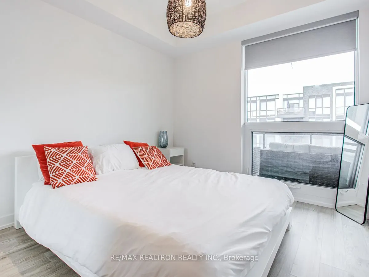 333 Sea Ray Avenue, #D315