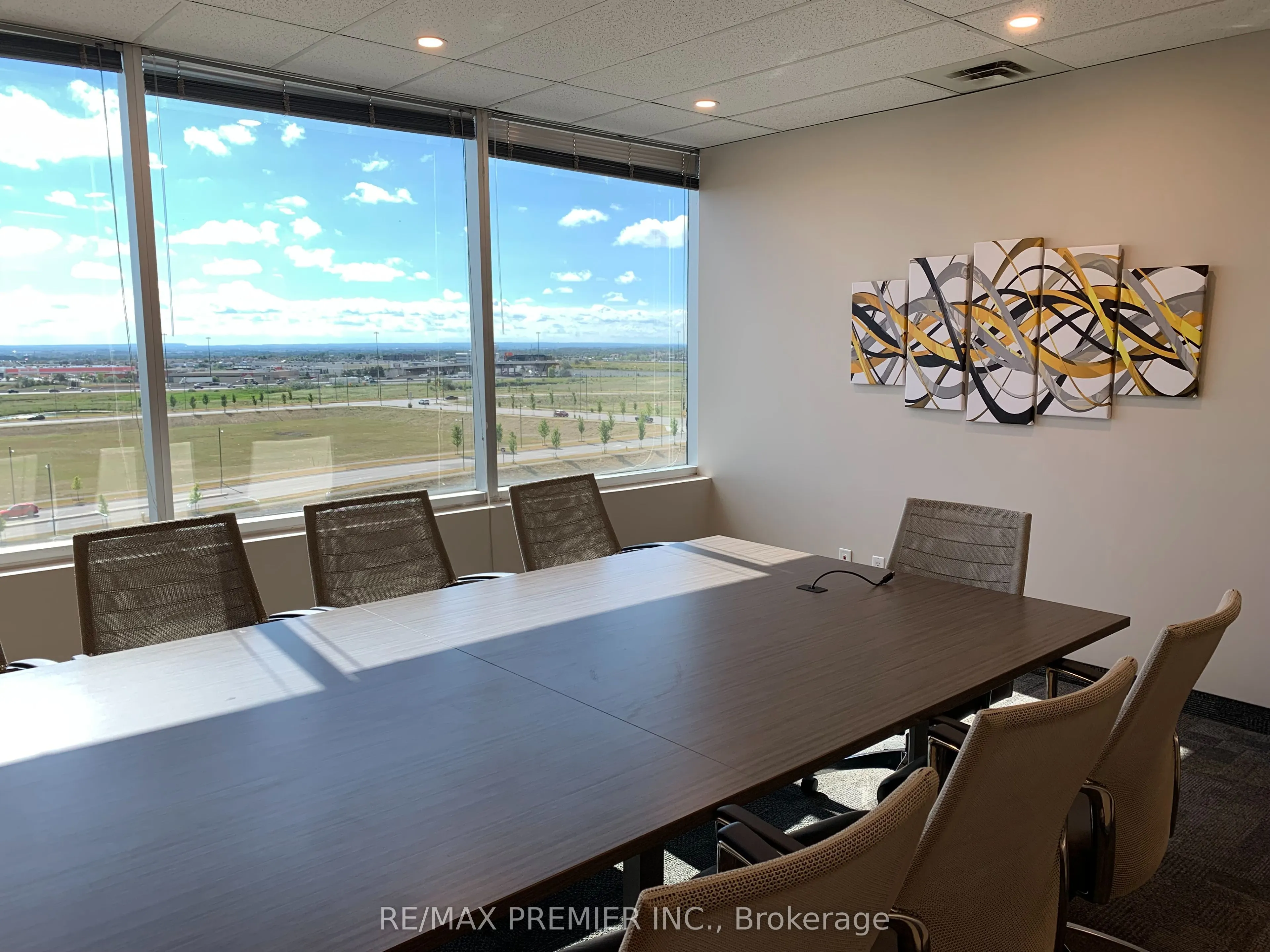 3300 Highway 7 Drive W, #600-35