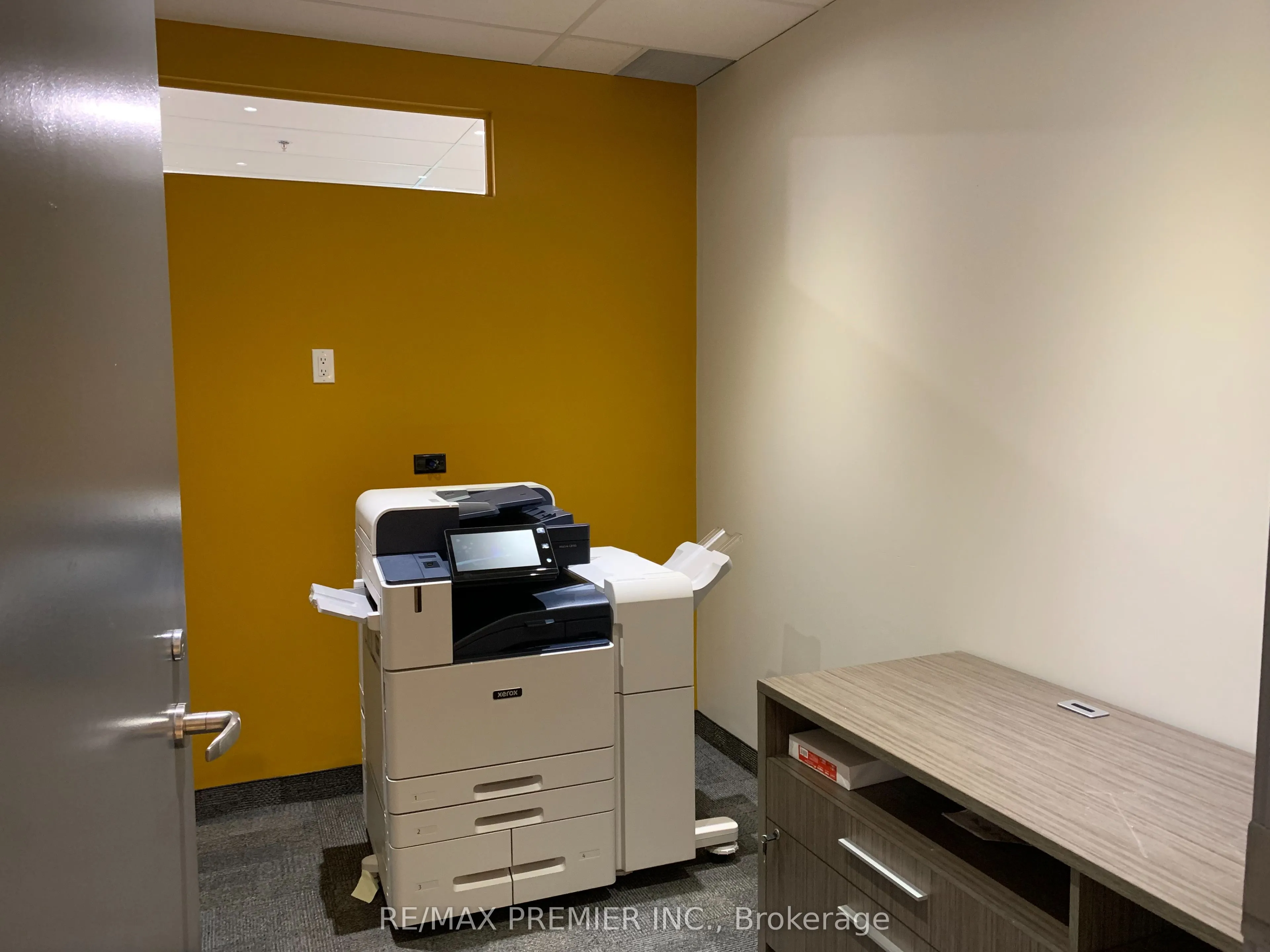 3300 Highway 7 Drive W, #600-35