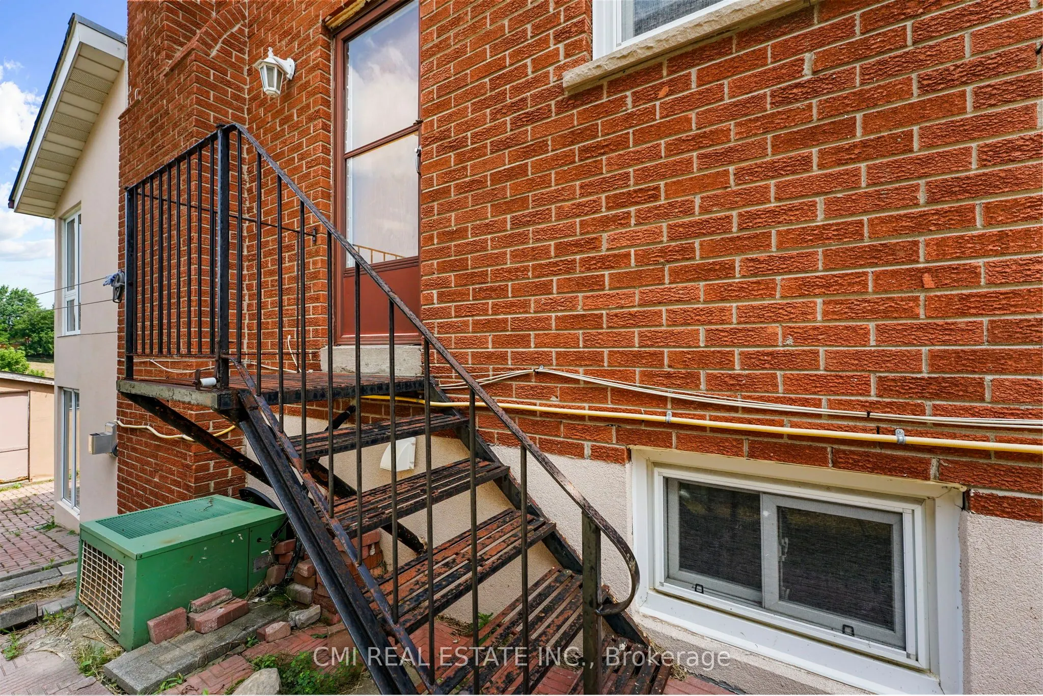 119 Albany Drive