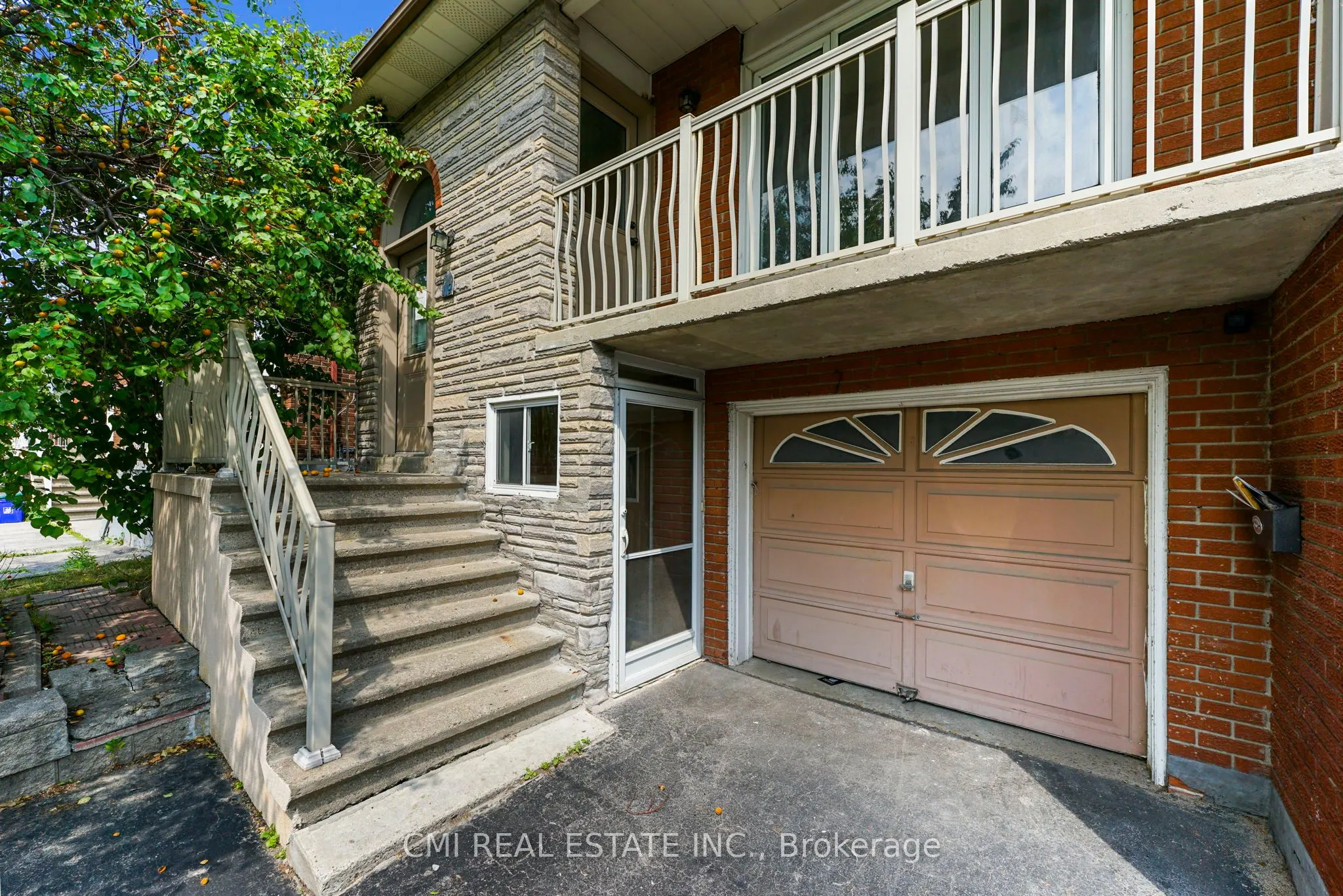 119 Albany Drive