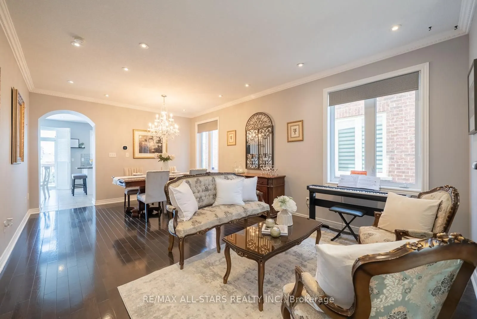 70 Isabella Garden Lane