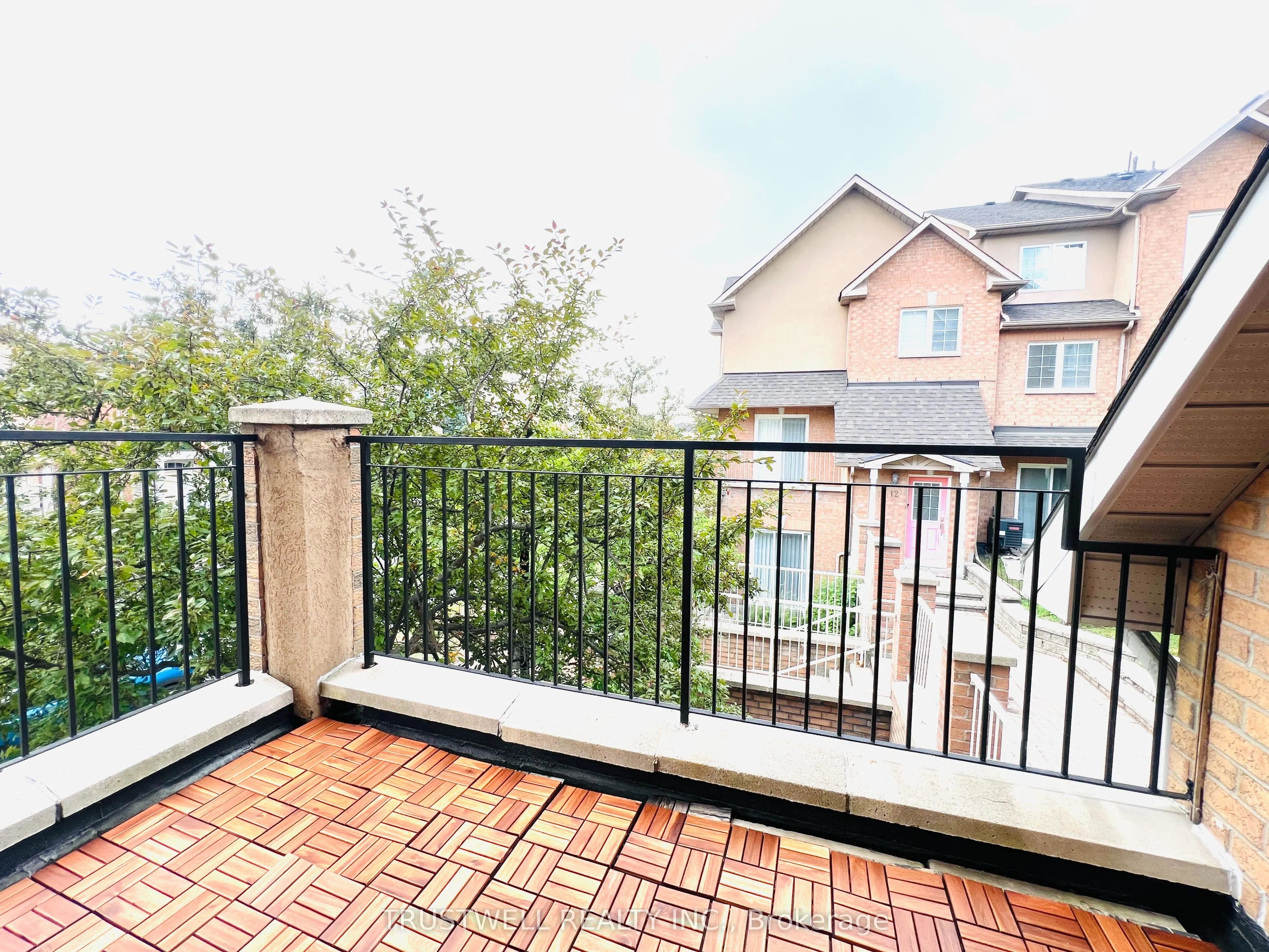16 Cox Boulevard, #1
