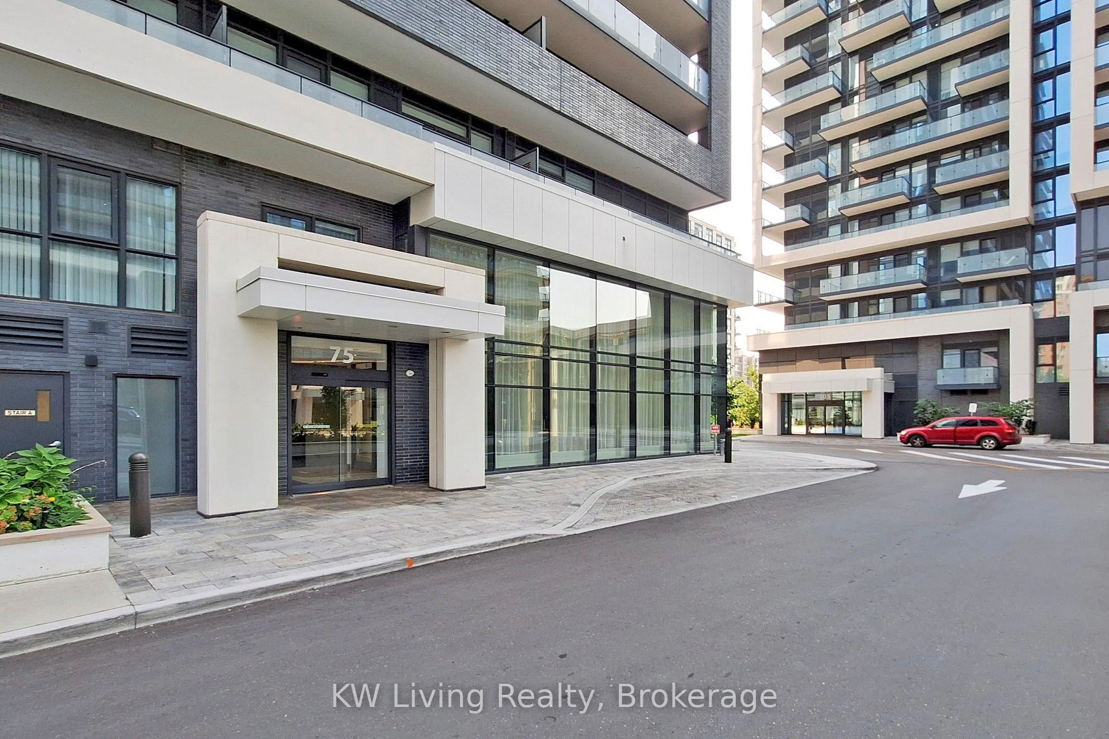 75 Oneida Crescent, #1703