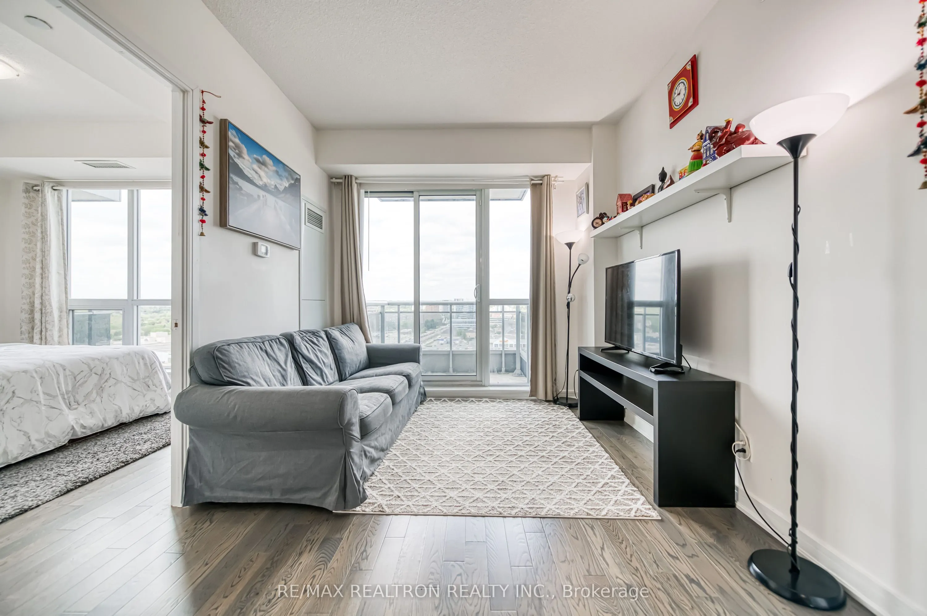 9205 Yonge Street, #1502 NE