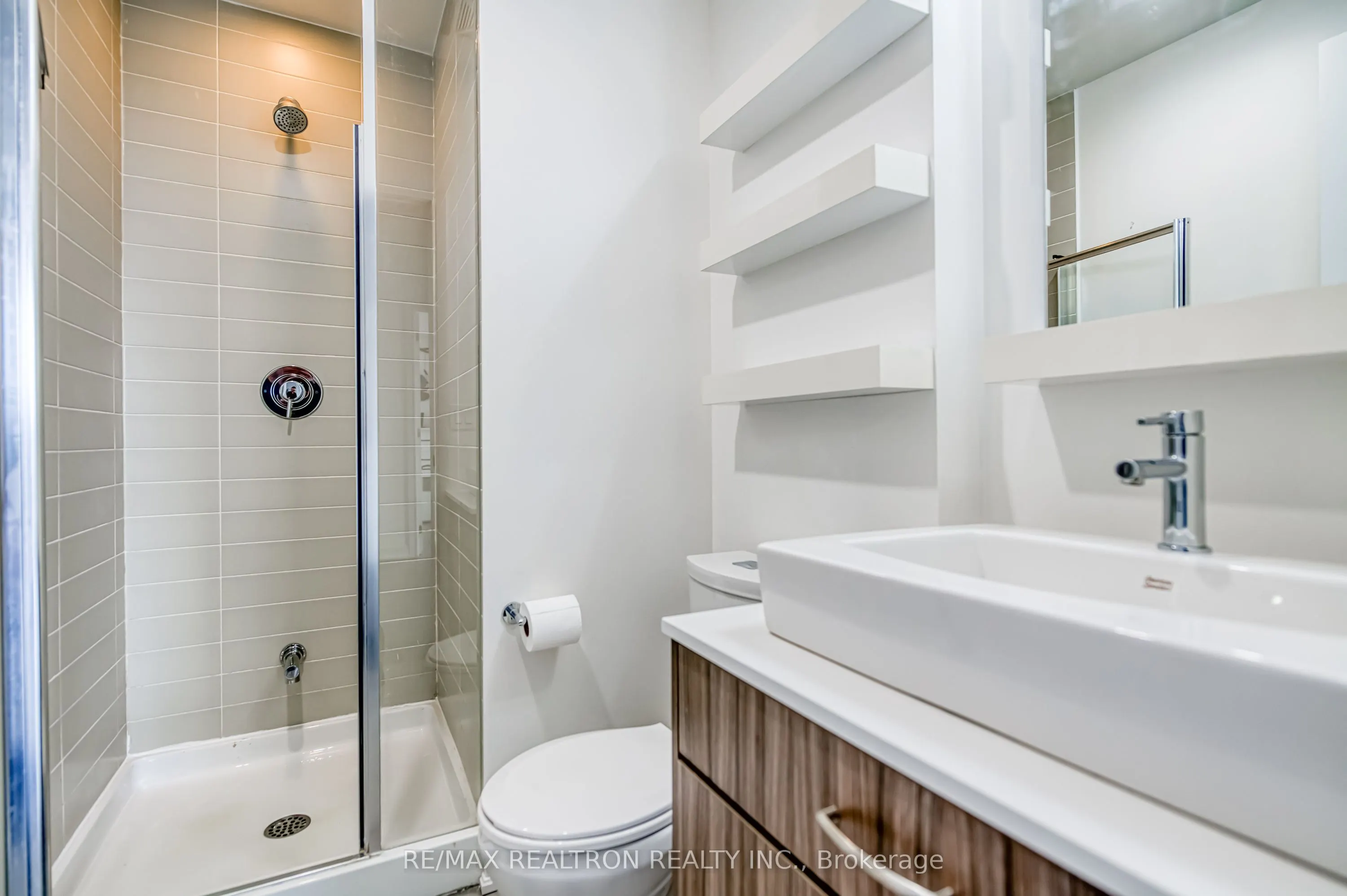9205 Yonge Street, #1502 NE