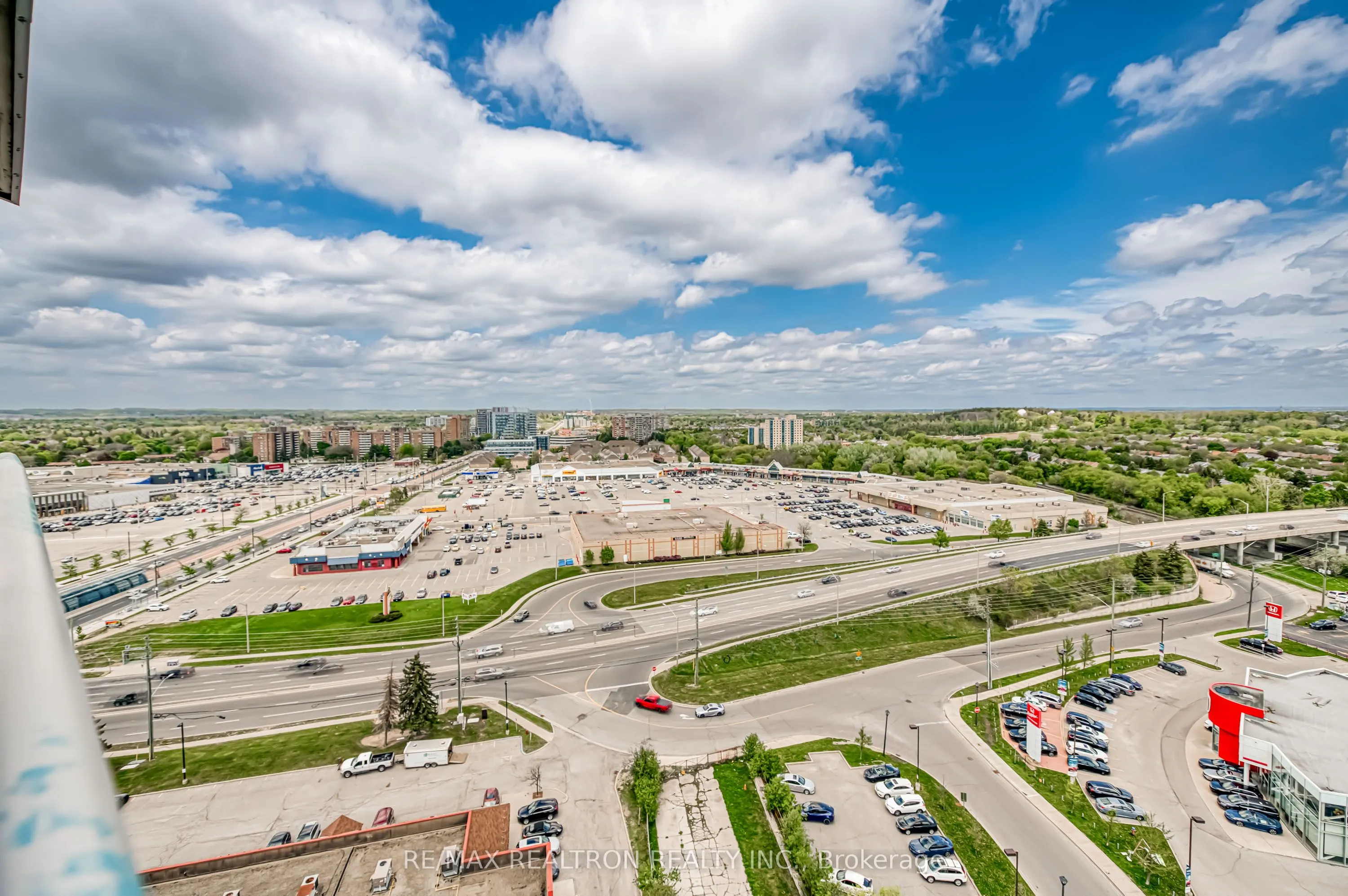 9205 Yonge Street, #1502 NE