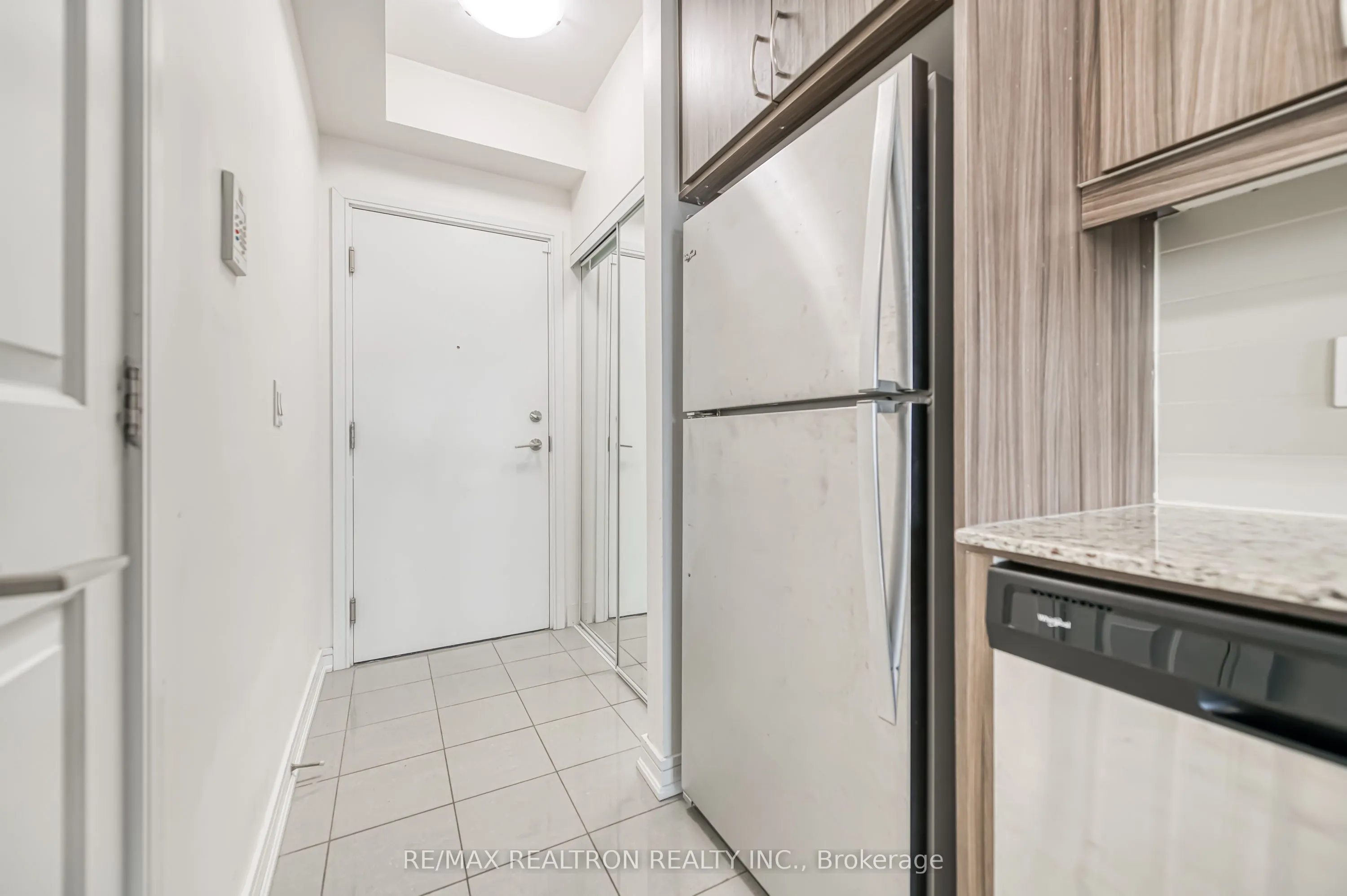 9205 Yonge Street, #1502 NE
