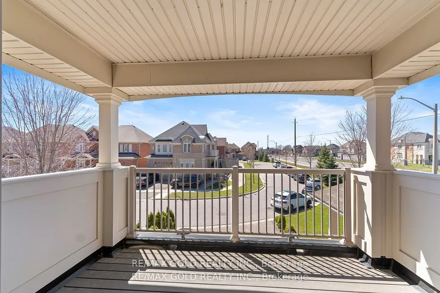23 Glade Drive
