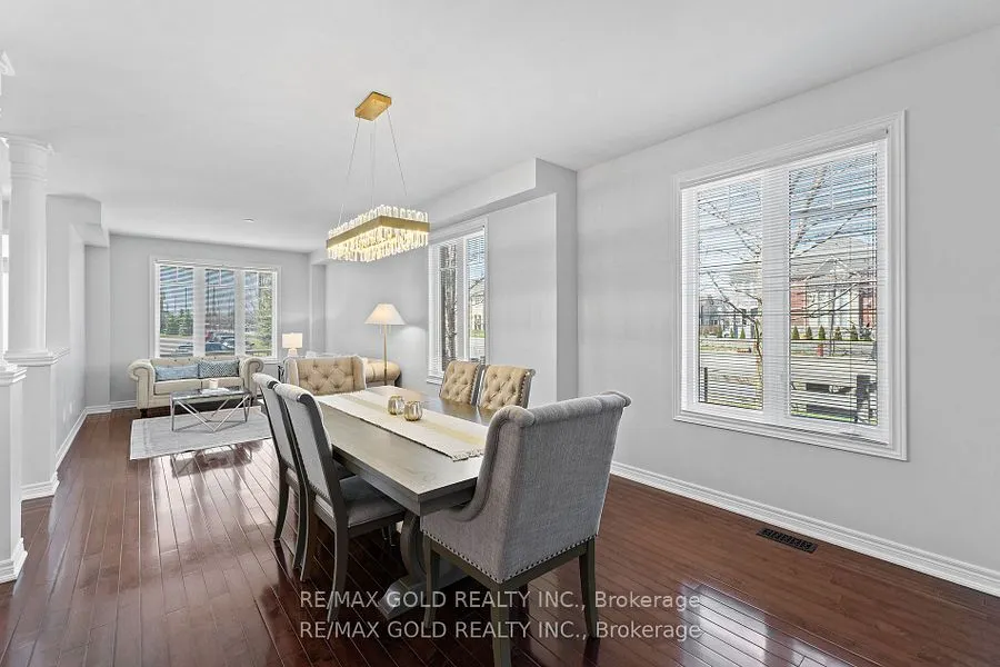 23 Glade Drive