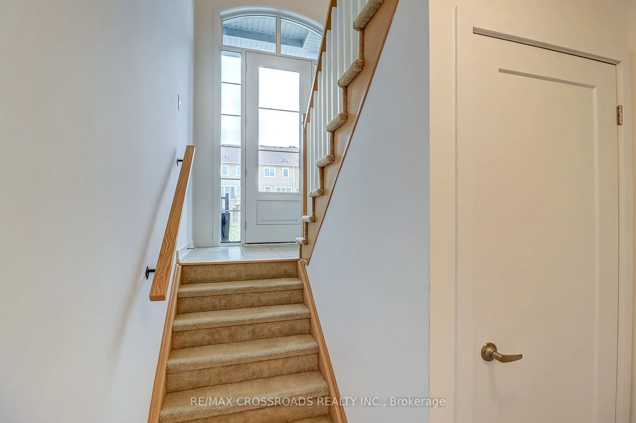 64 Lyall Stokes Circle