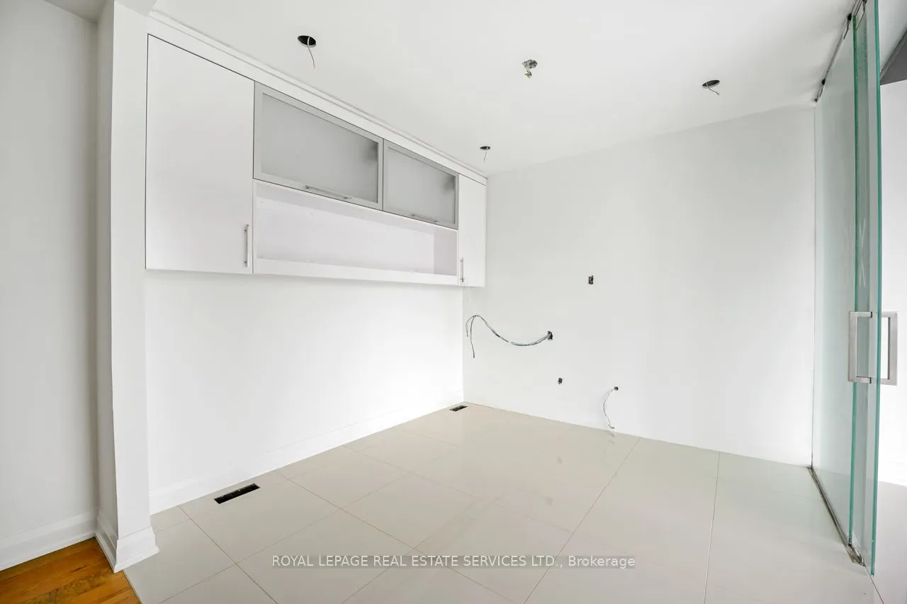 11840 Keele Street, #Bldg 2