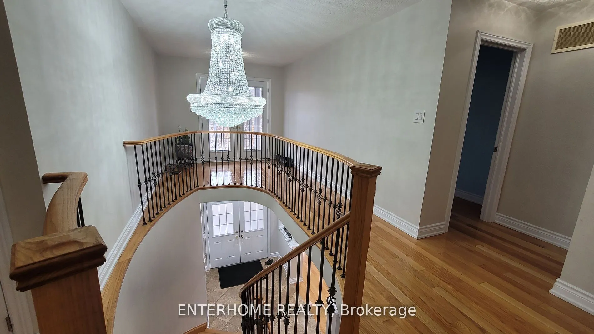 18 rossi Drive N