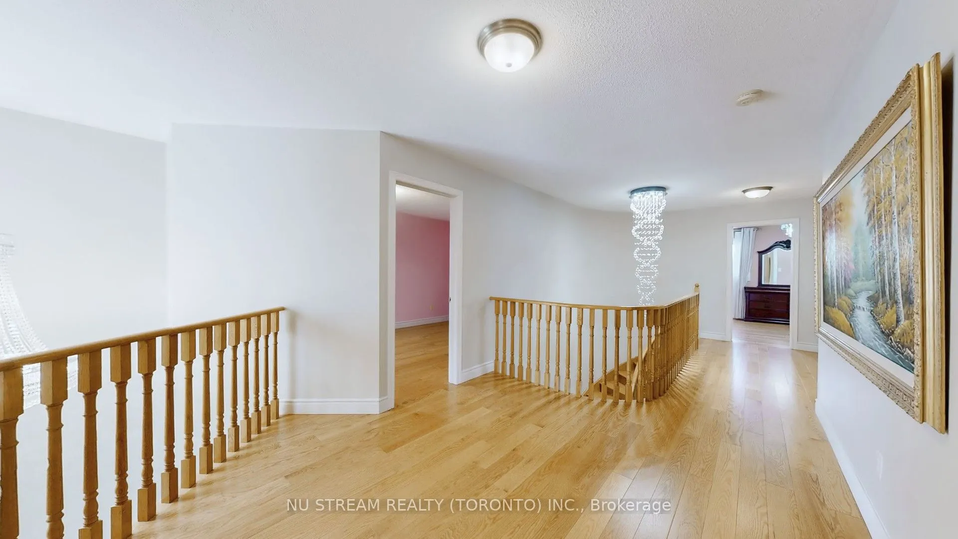 71 Alpine Crescent