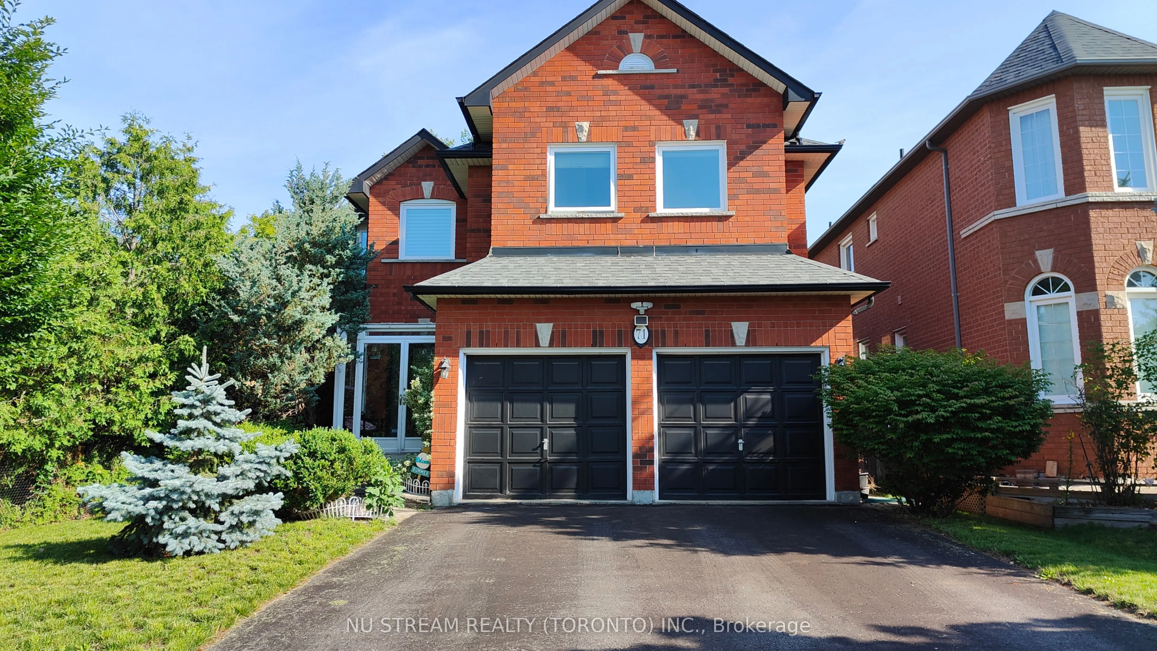 71 Alpine Crescent