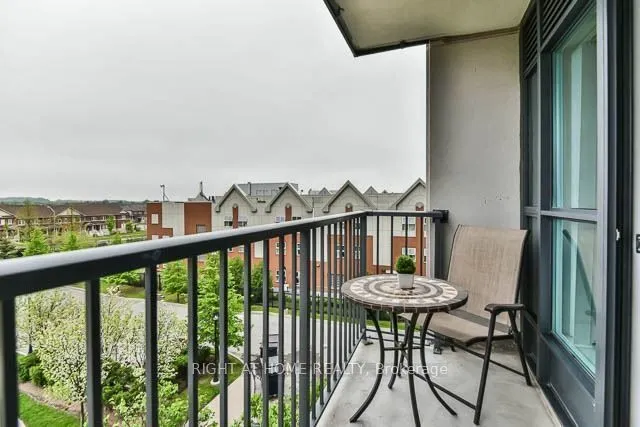 185 Oneida Crescent, #516