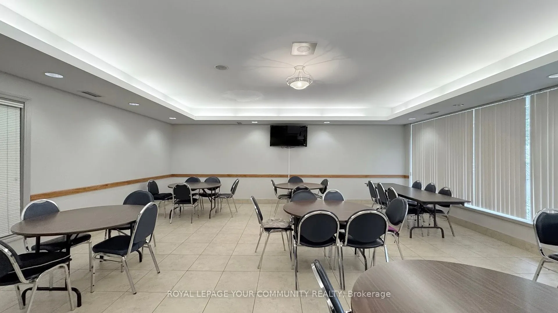 2502 Rutherford Road, #114