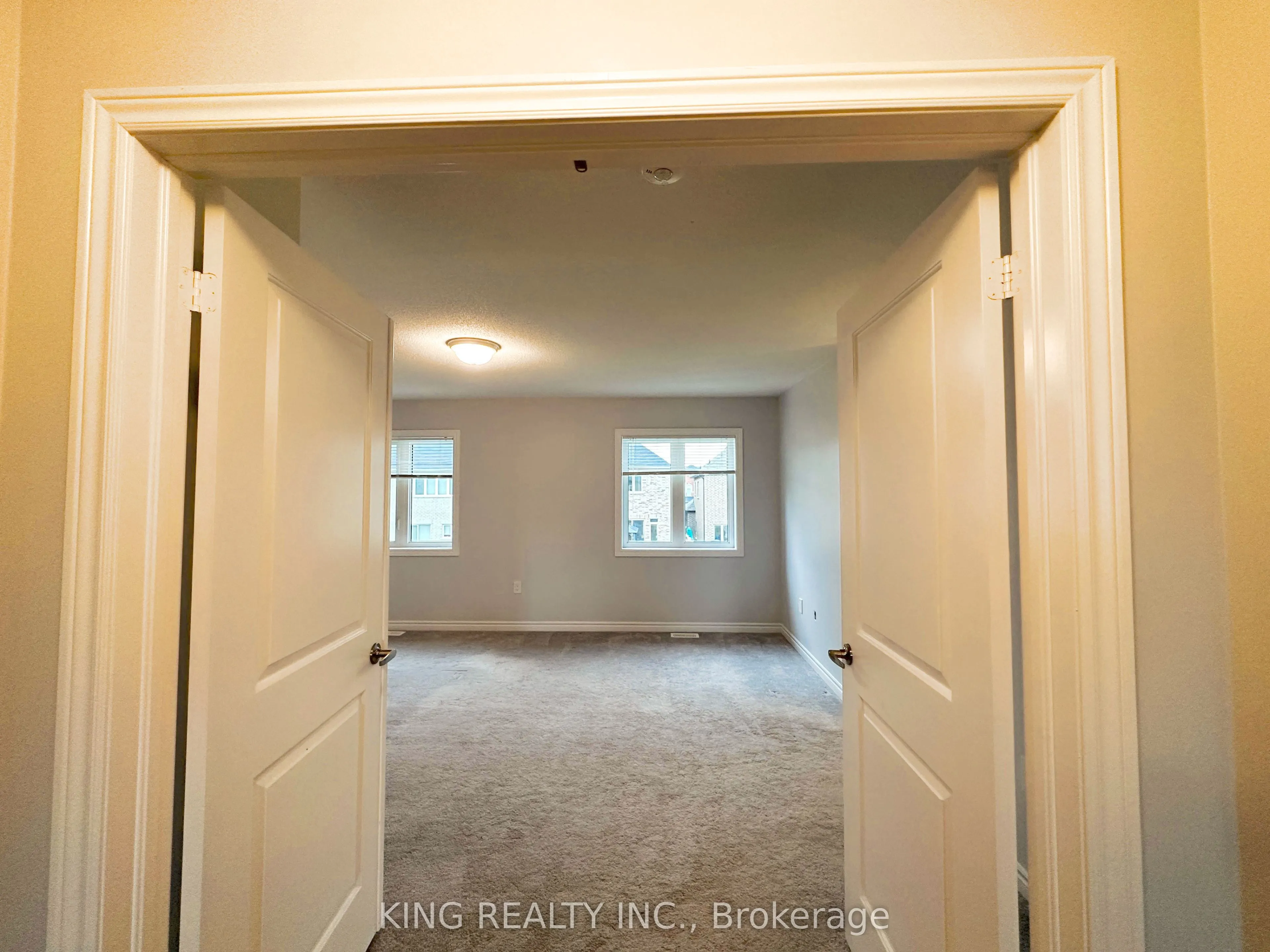 1012 Barton Way