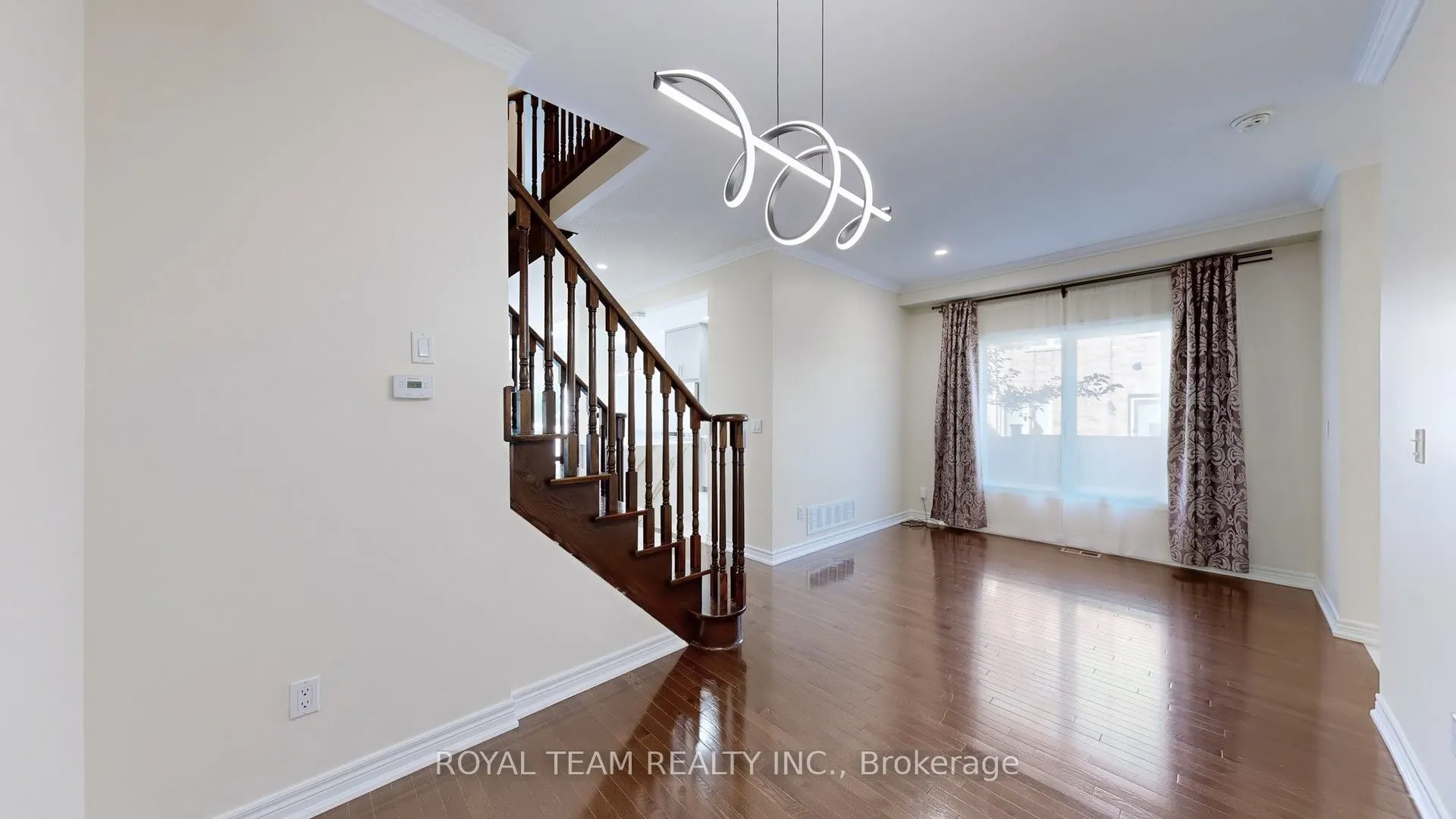 246 Lauderdale Drive