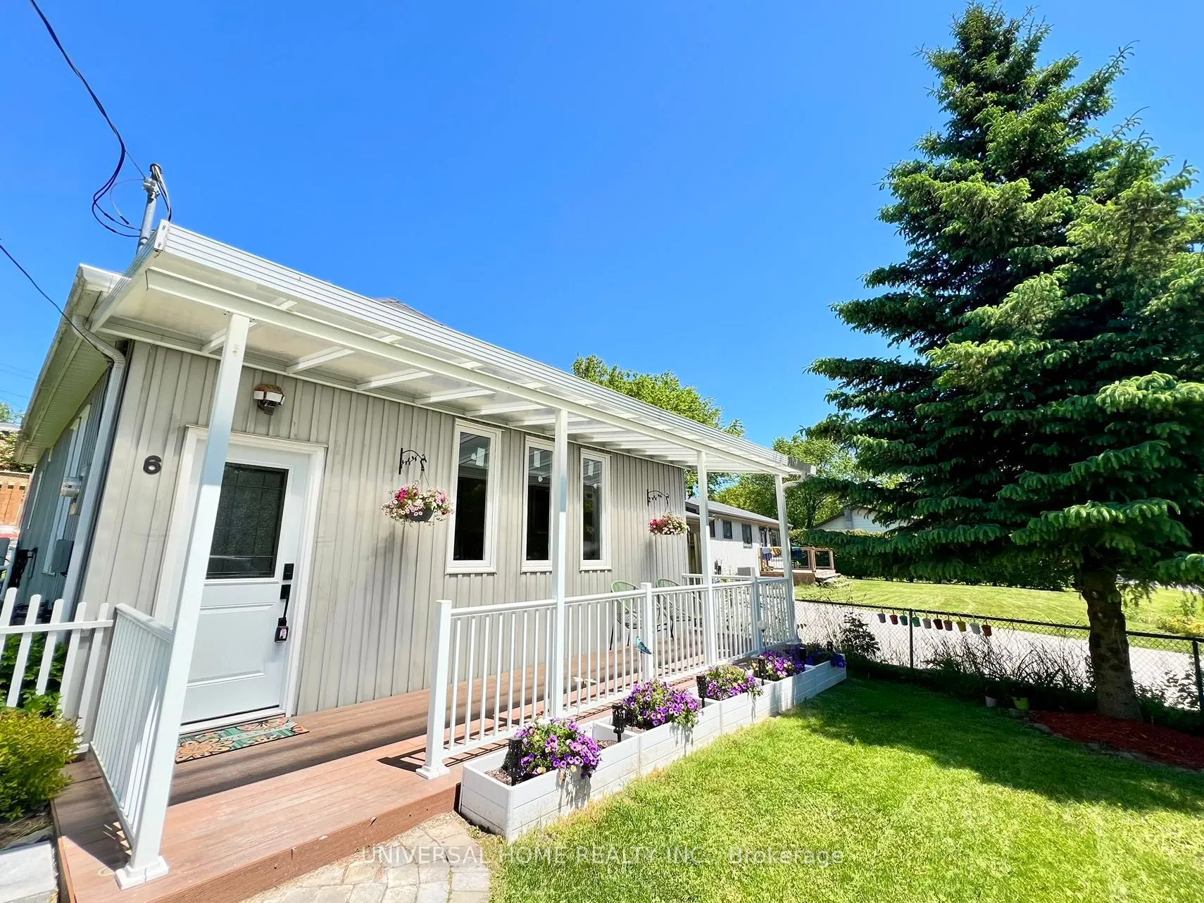 6 Maple Grove Street