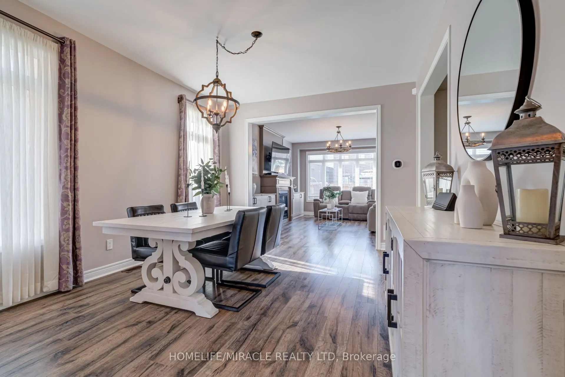 62 Hoard Avenue N