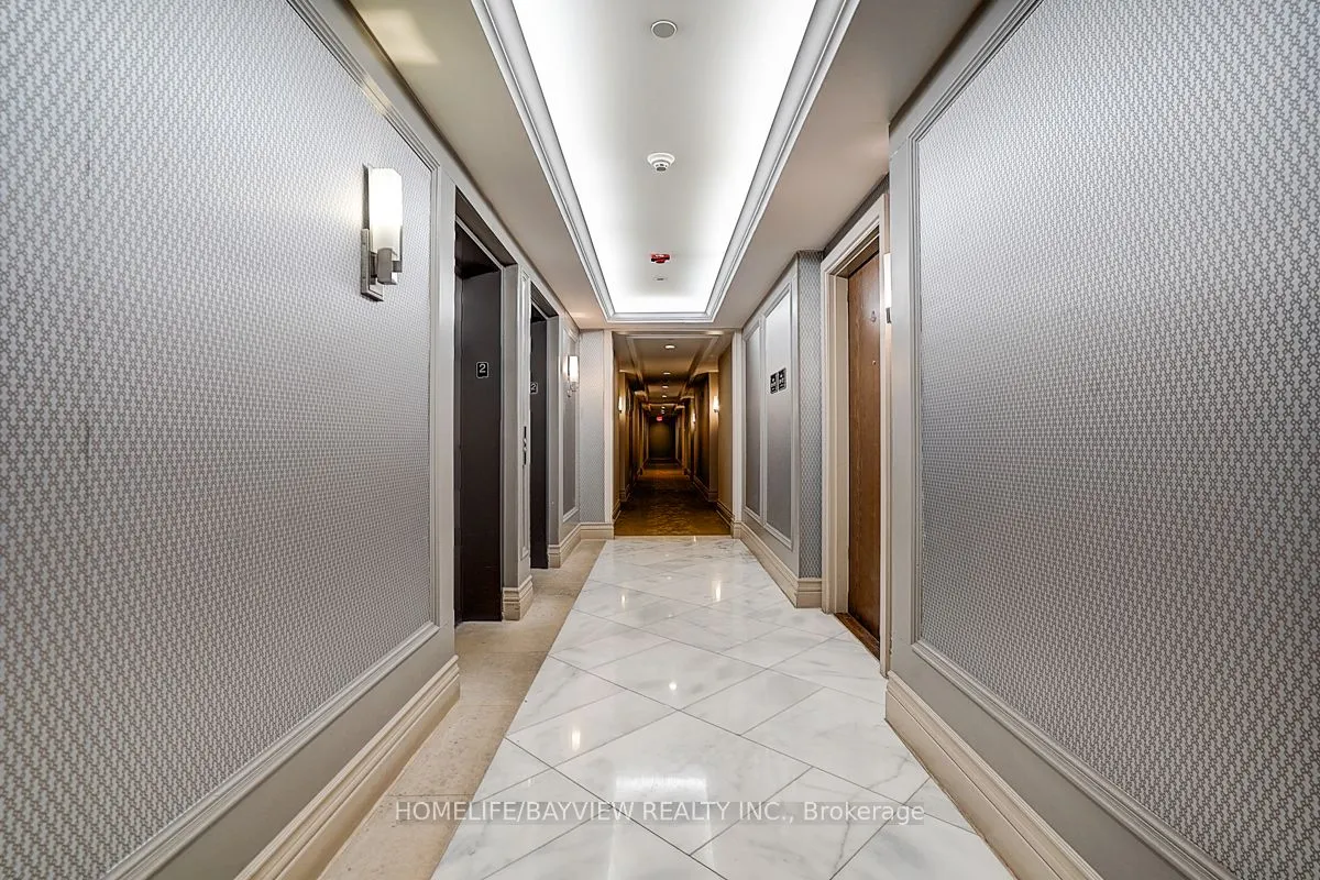 111 Civic Square Gate, #216