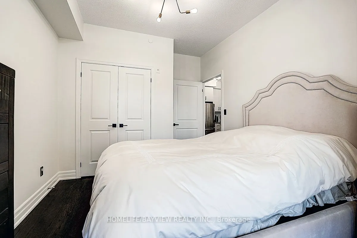 111 Civic Square Gate, #216