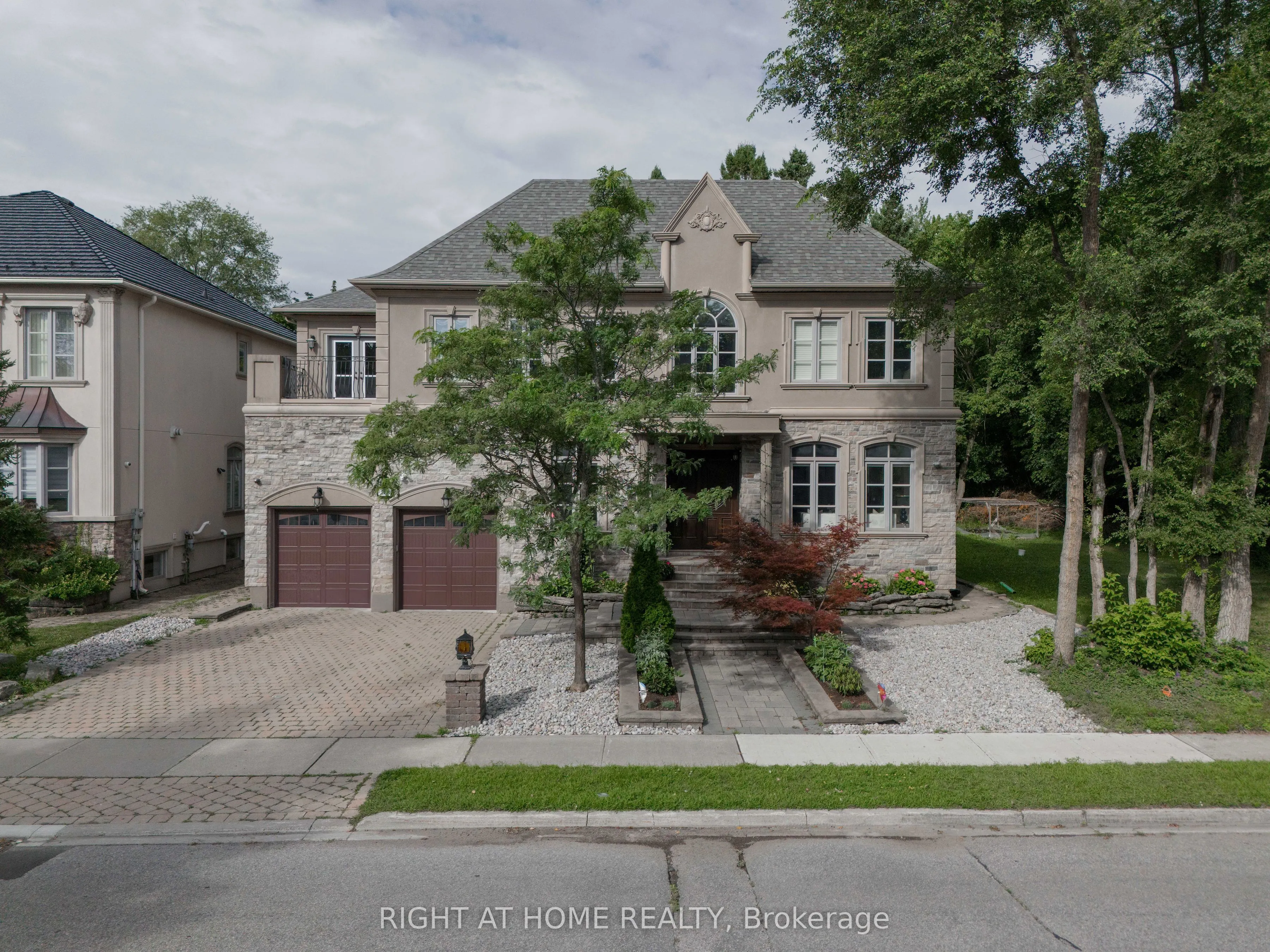 286 Fern Avenue