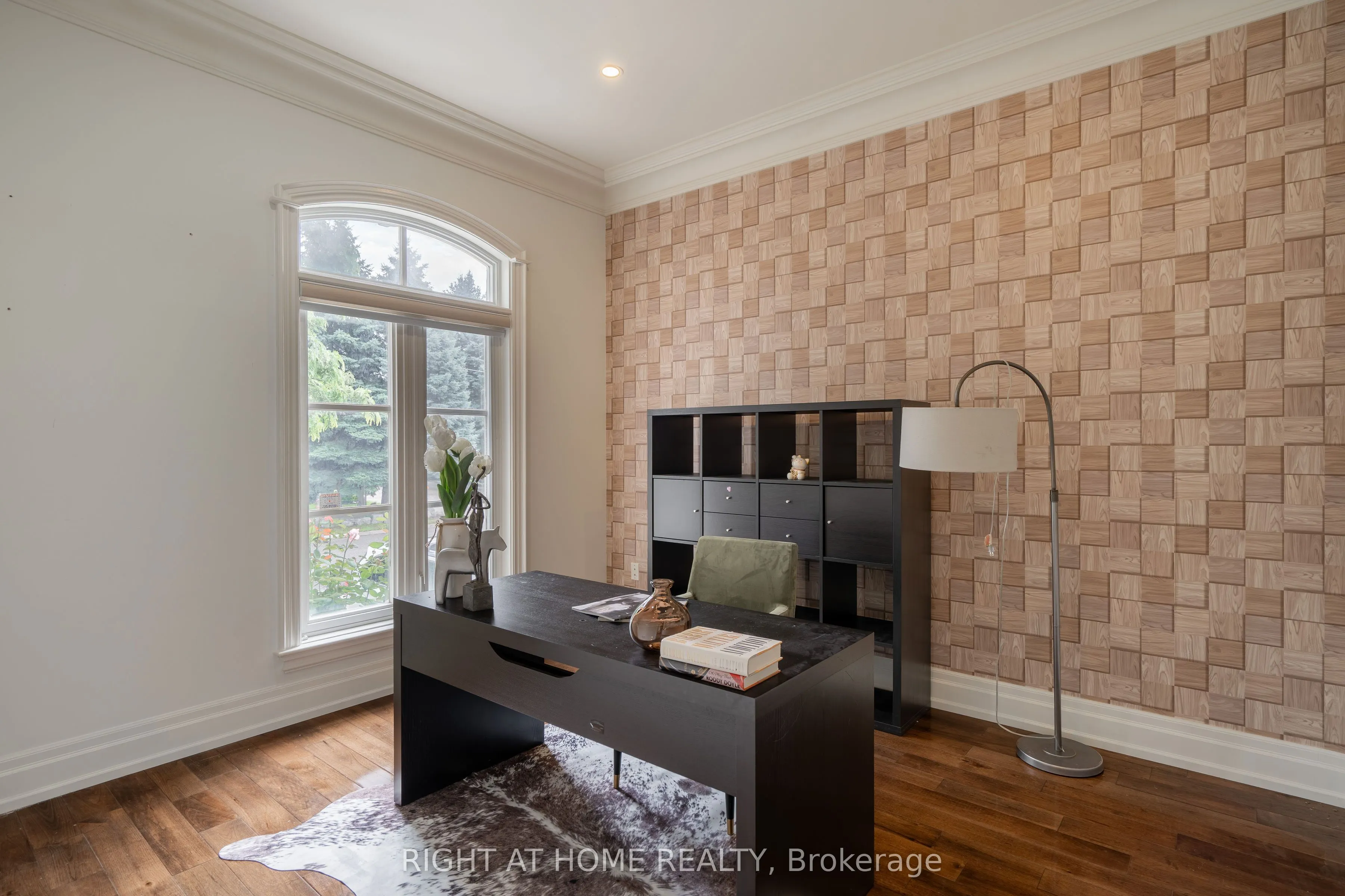 286 Fern Avenue